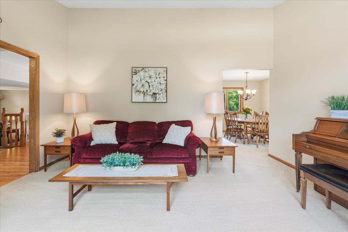 4th image of 11273 N Eagle Lake Blvd, Maple Grove, MN 55369 | MLS# 7114500