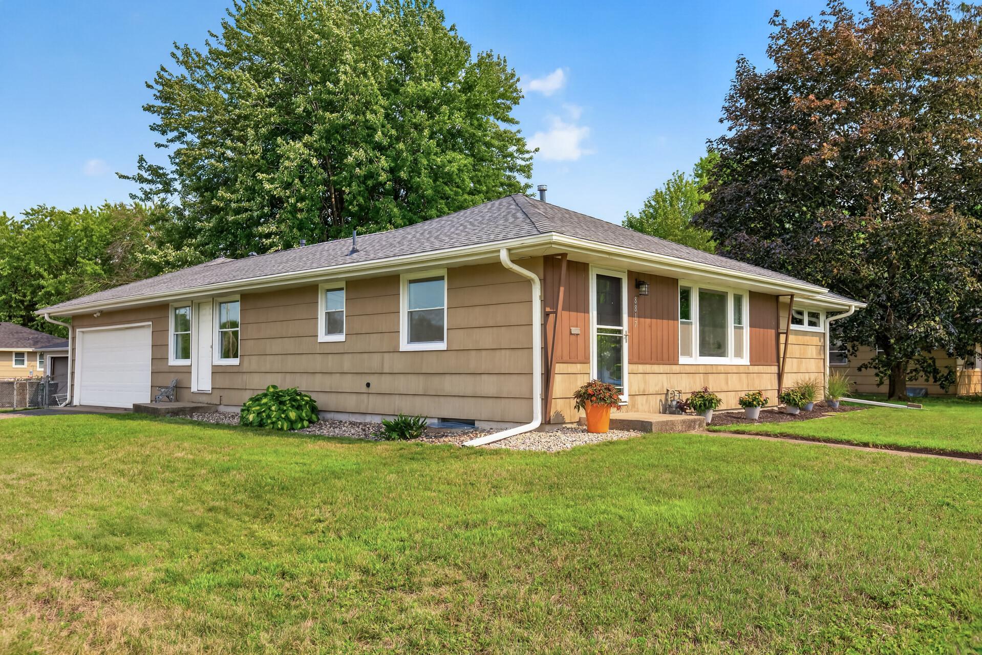 1st image of 8817 Oakland Ave S, Minneapolis, MN 55420 | MLS# 7114574