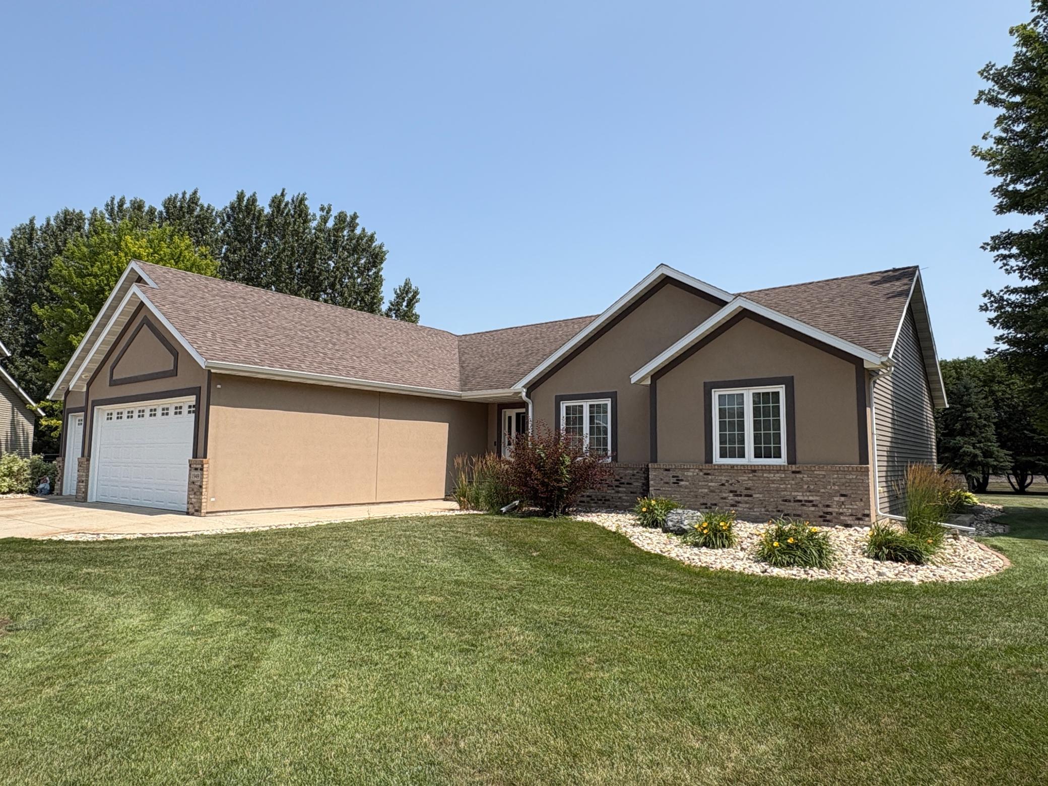 4th image of 1949 51St Ave N, Moorhead, MN 56560 | MLS# 7114591