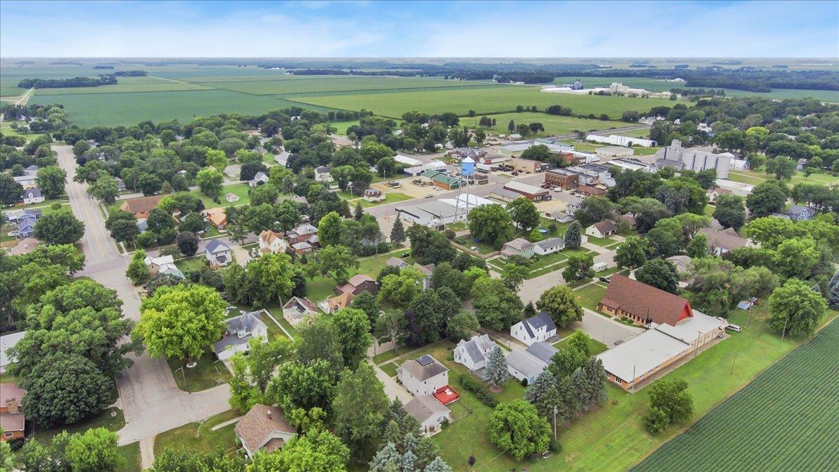 54th image of 320 North St E, Amboy, MN 56010 | MLS# 7114646
