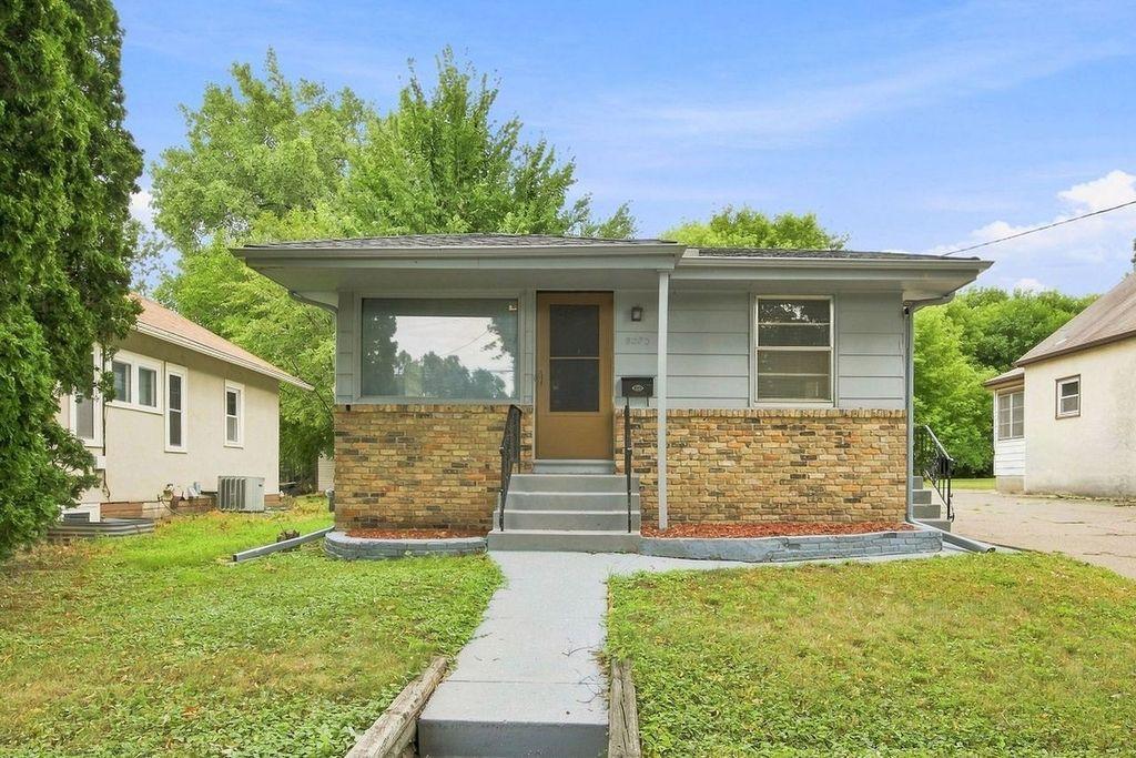 1st image of 2223 Cole Ave Se, Minneapolis, MN 55414 | MLS# 7114699