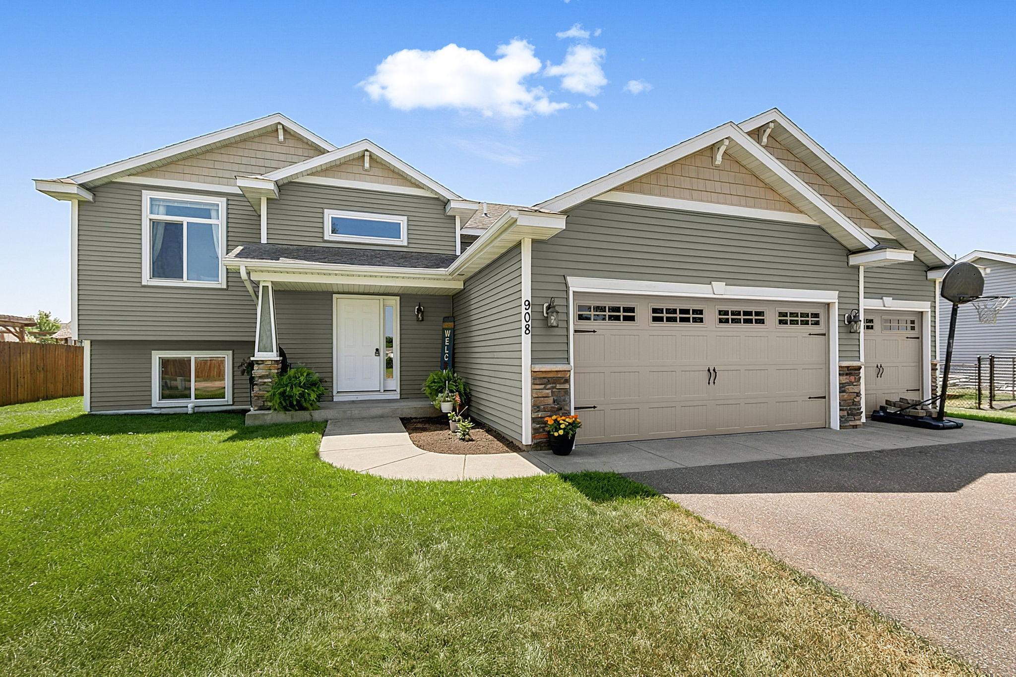 2nd image of 908 5th St Ne, Rice, MN 56367 | MLS# 7114721