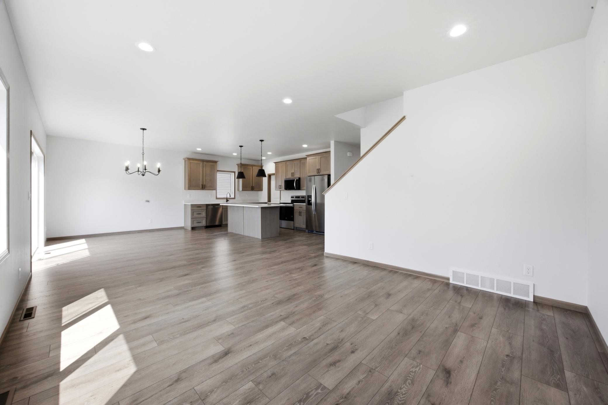 5th image of 967 61St Ave W, West Fargo, ND 58078 | MLS# 7114739