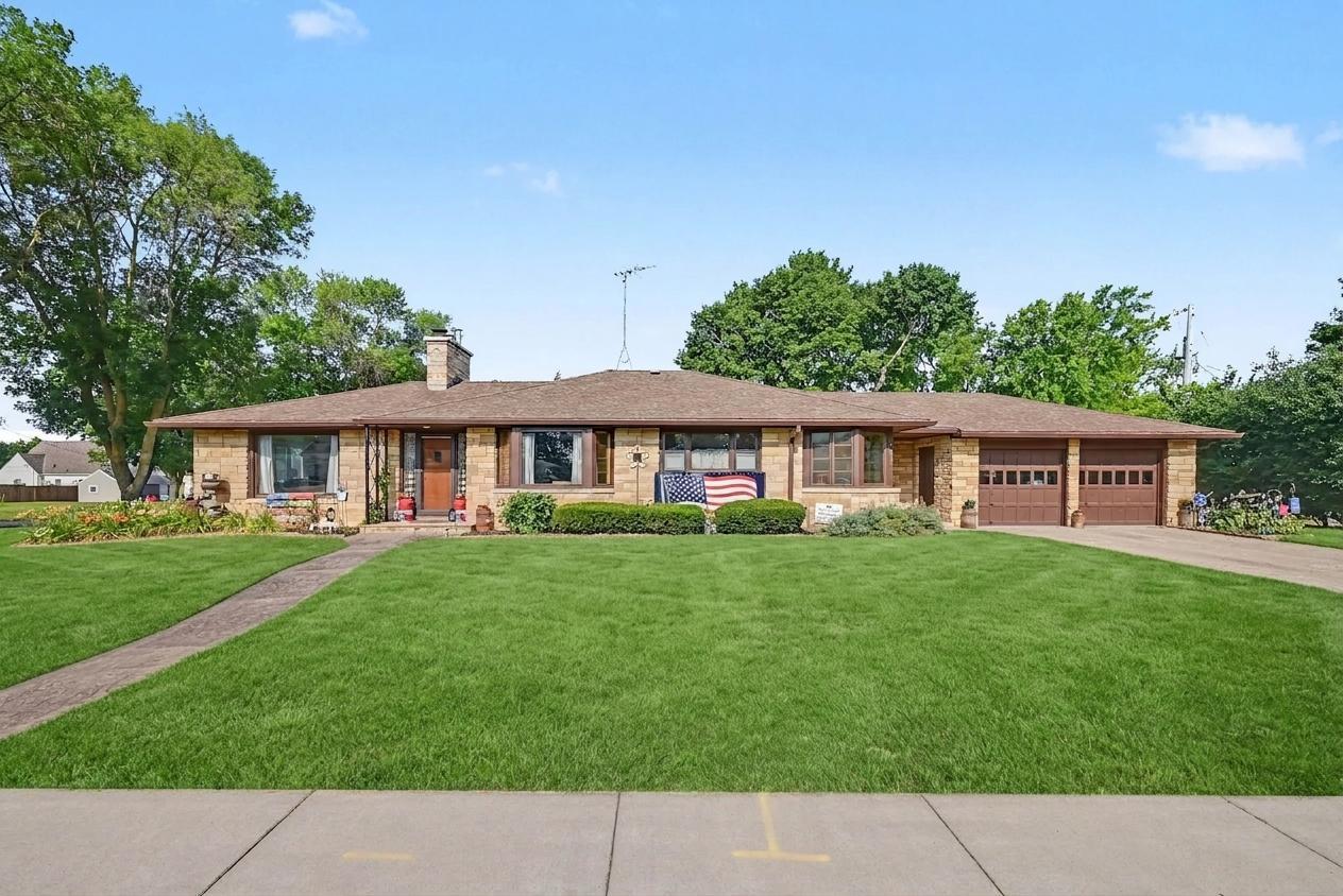 1st image of 300 5th St Ne, Montgomery, MN 56069 | MLS# 7114758