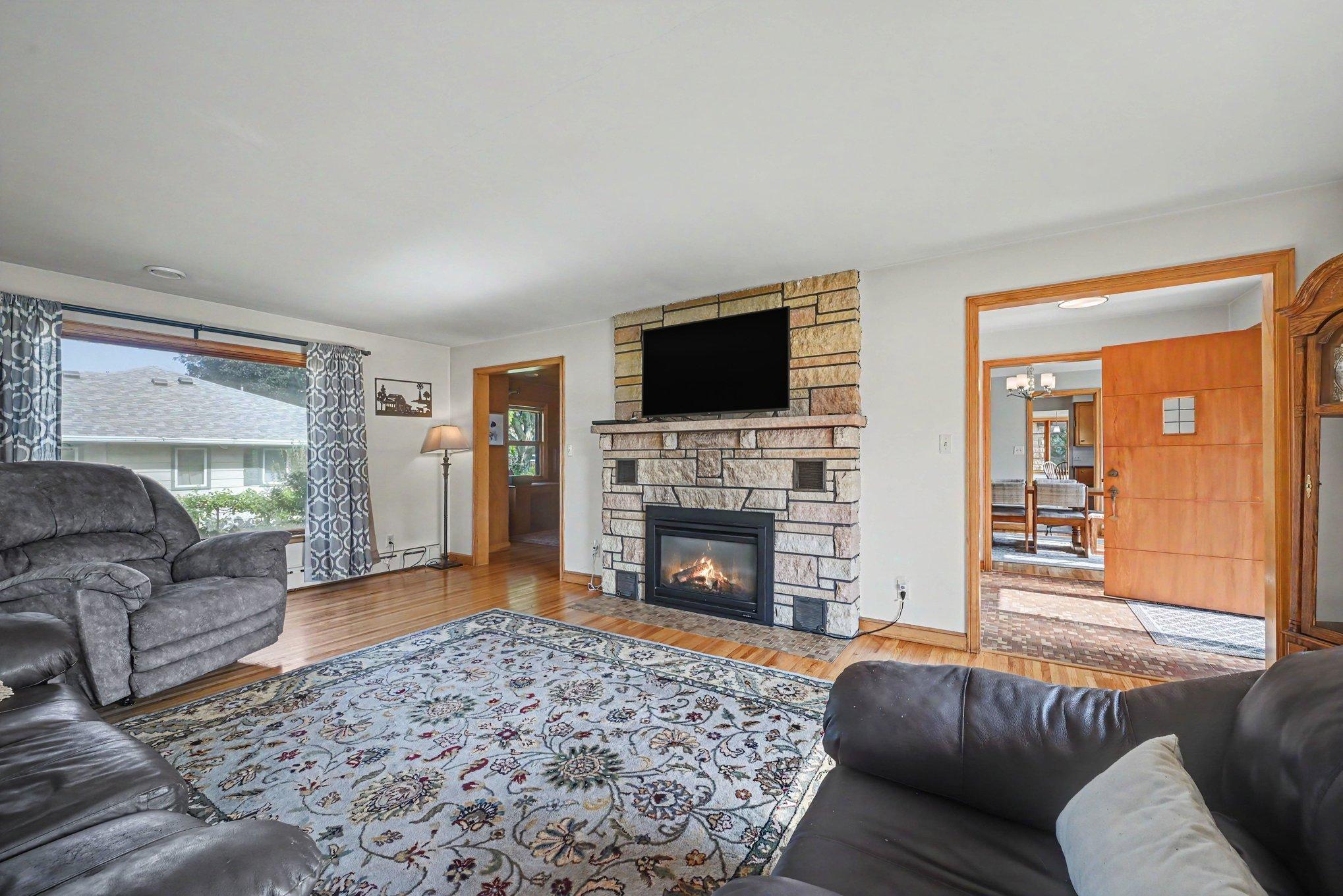 2nd image of 300 5th St Ne, Montgomery, MN 56069 | MLS# 7114758