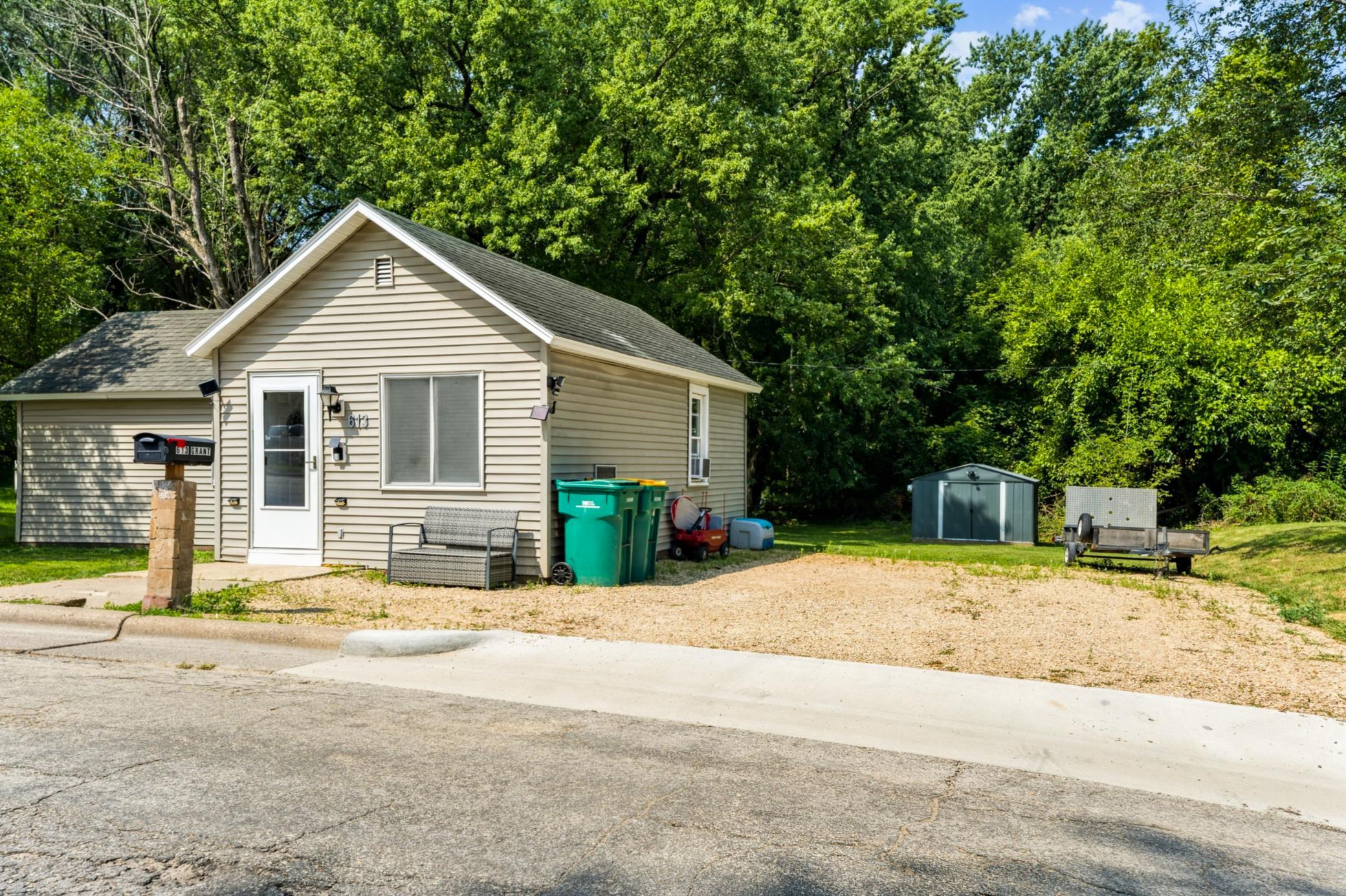 5th image of 613 S Grant St, Houston, MN 55943 | MLS# 7114814
