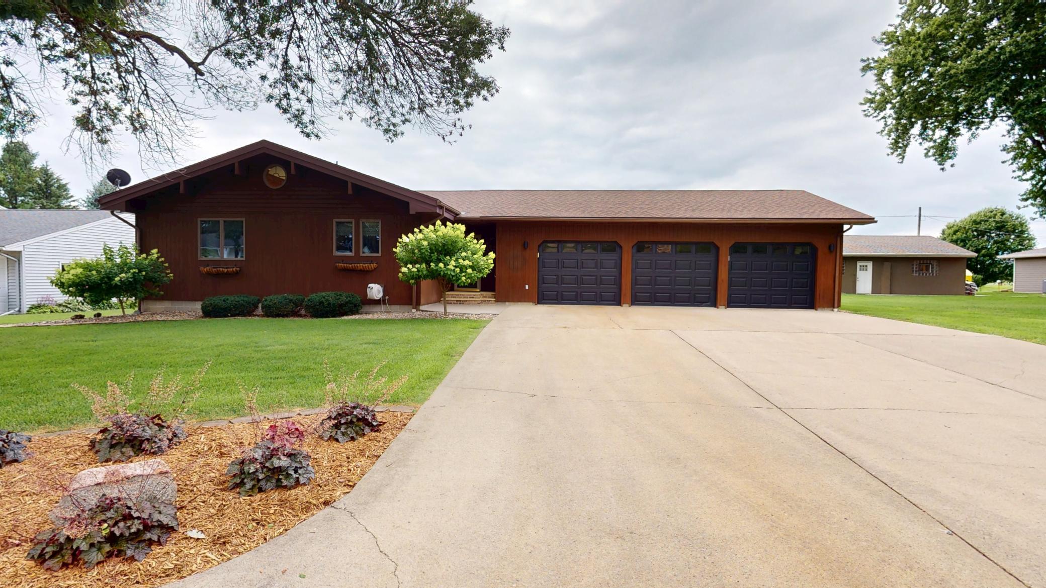 1st image of 2017 Highland Ave, Albert Lea, MN 56007 | MLS# 7114927