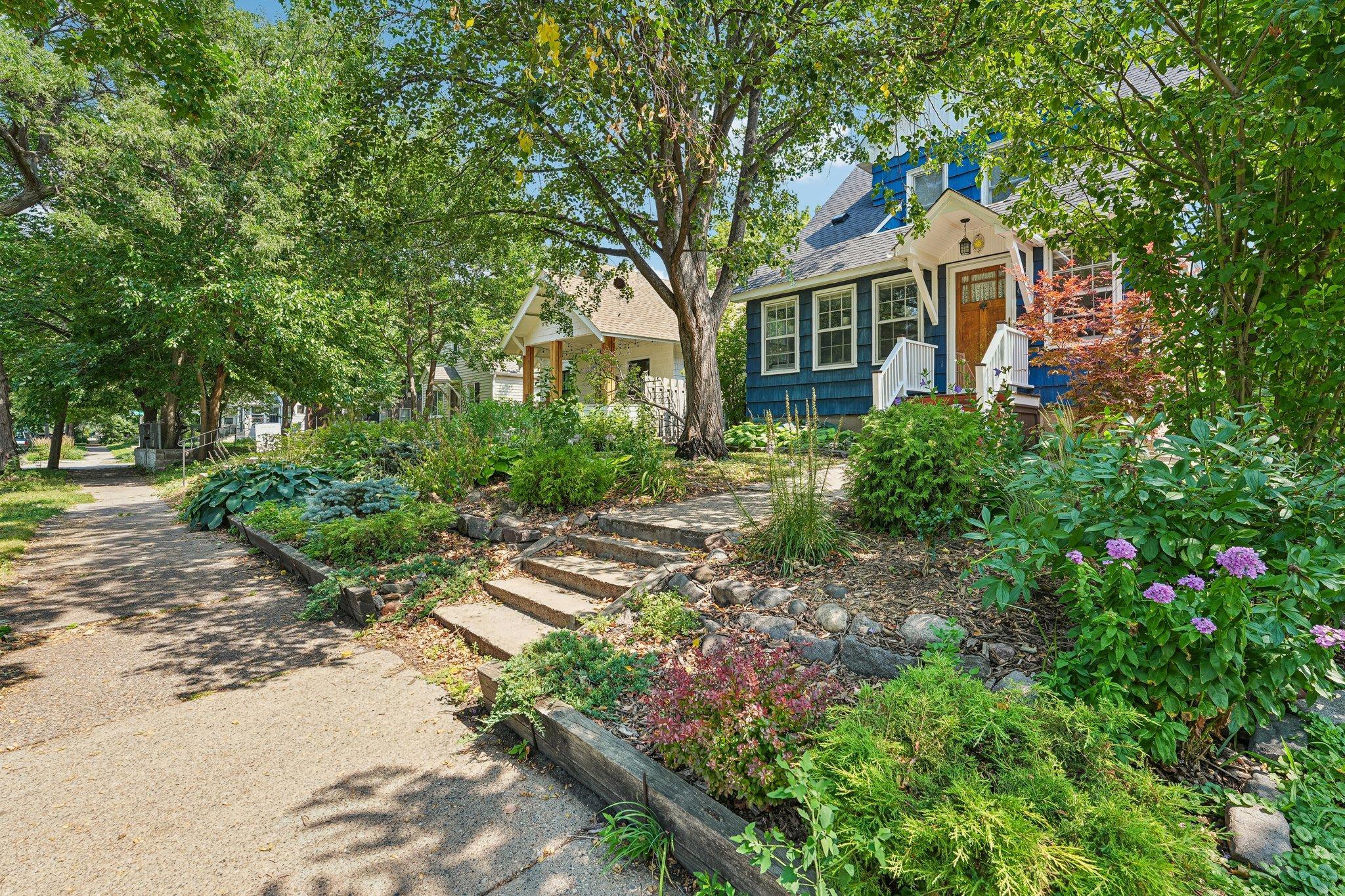4th image of 876 18Th Ave Se, Minneapolis, MN 55414 | MLS# 7114932