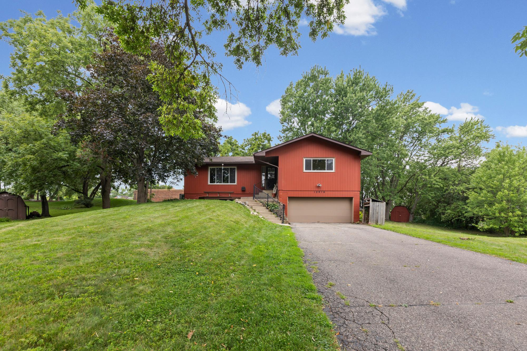 2nd image of 12916 1st Ave S, Burnsville, MN 55337 | MLS# 7114949
