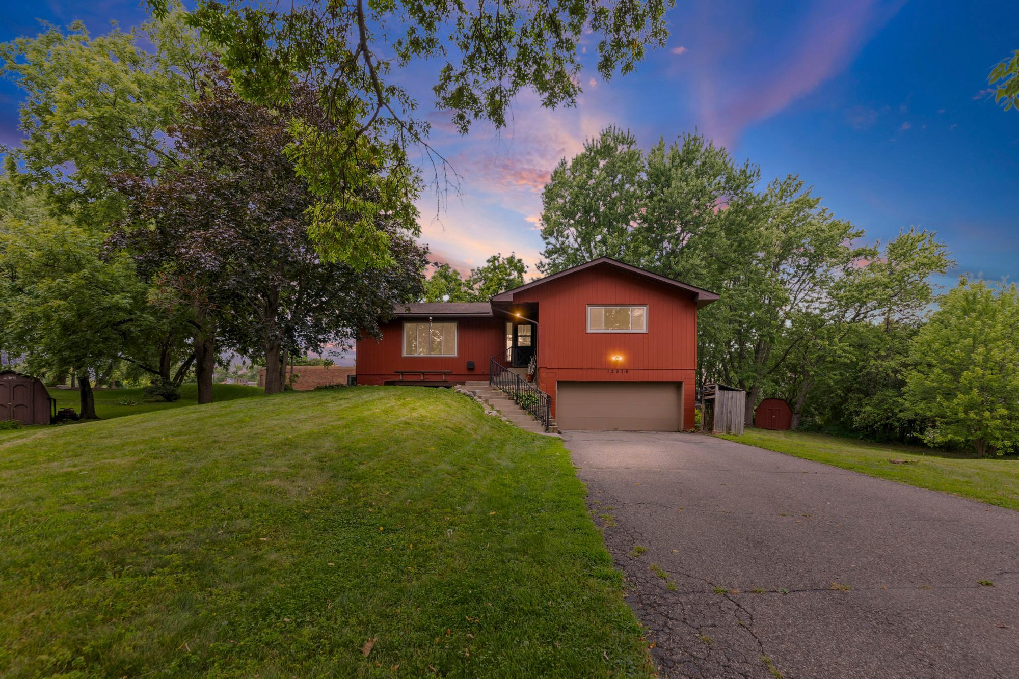 1st image of 12916 1st Ave S, Burnsville, MN 55337 | MLS# 7114949