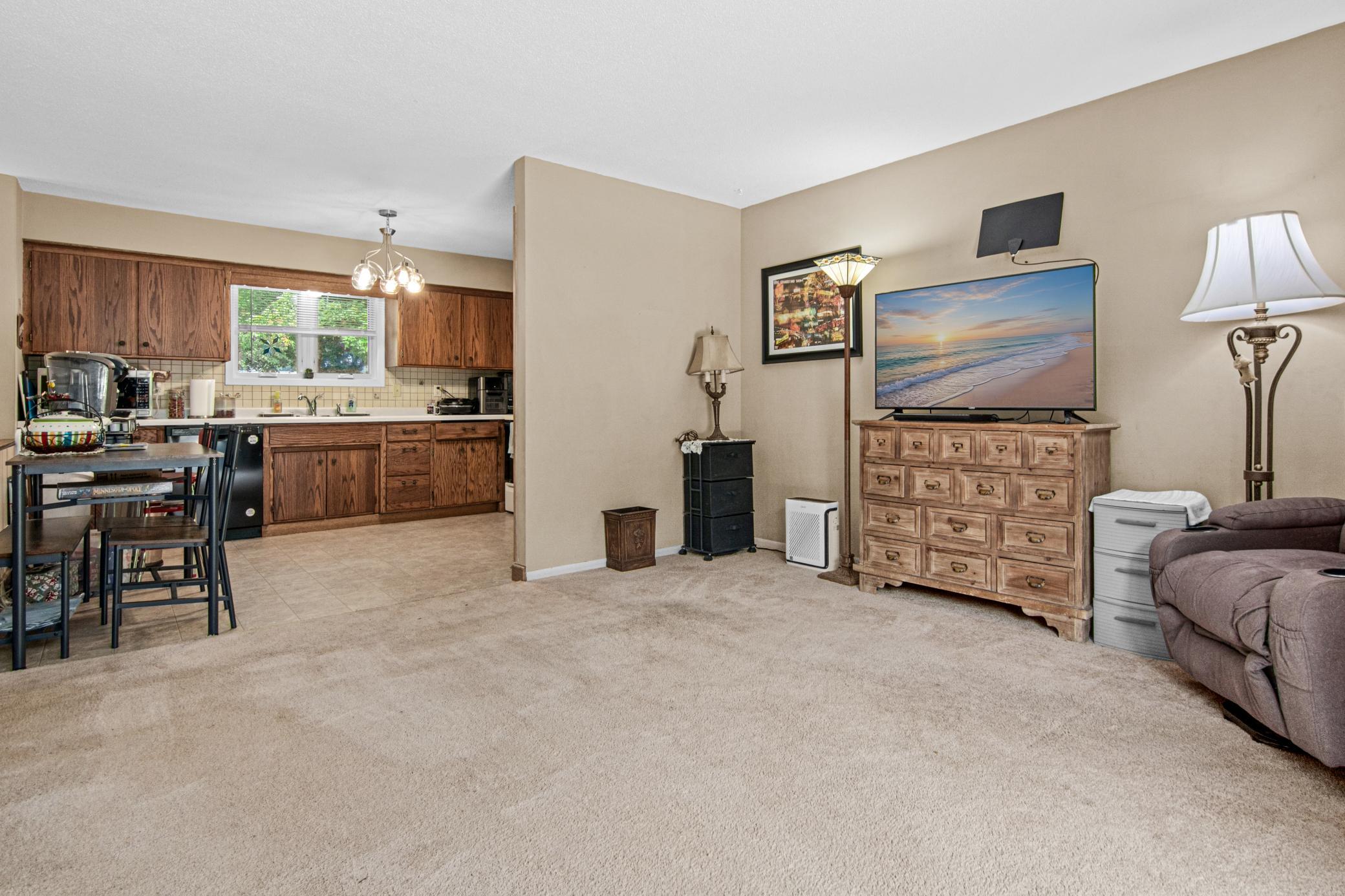 2nd image of 5919 Oldfield Ave N, Stillwater, MN 55082 | MLS# 7115020