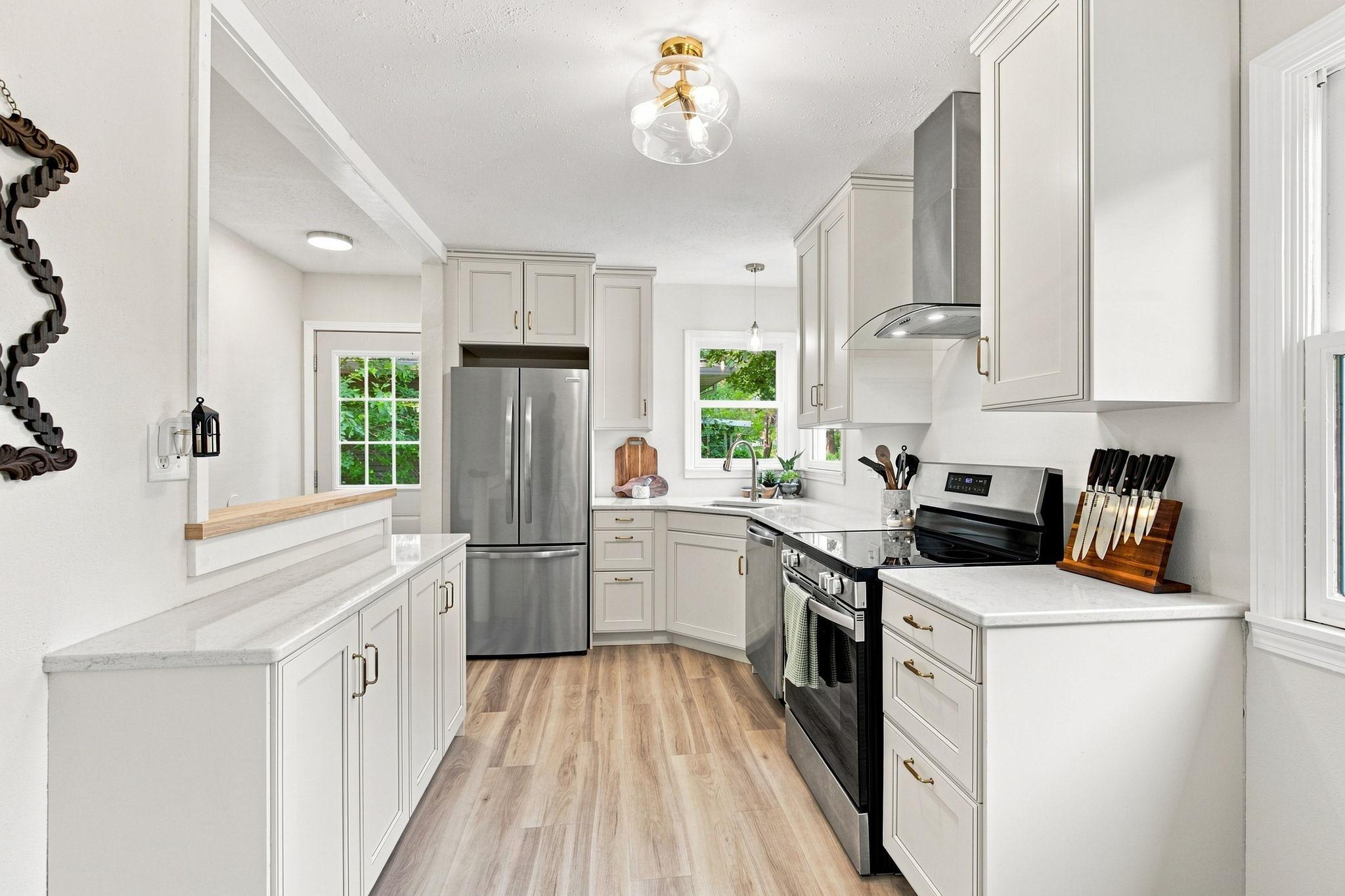5th image of 2130 Grand Ave, Albert Lea, MN 56007 | MLS# 7115063