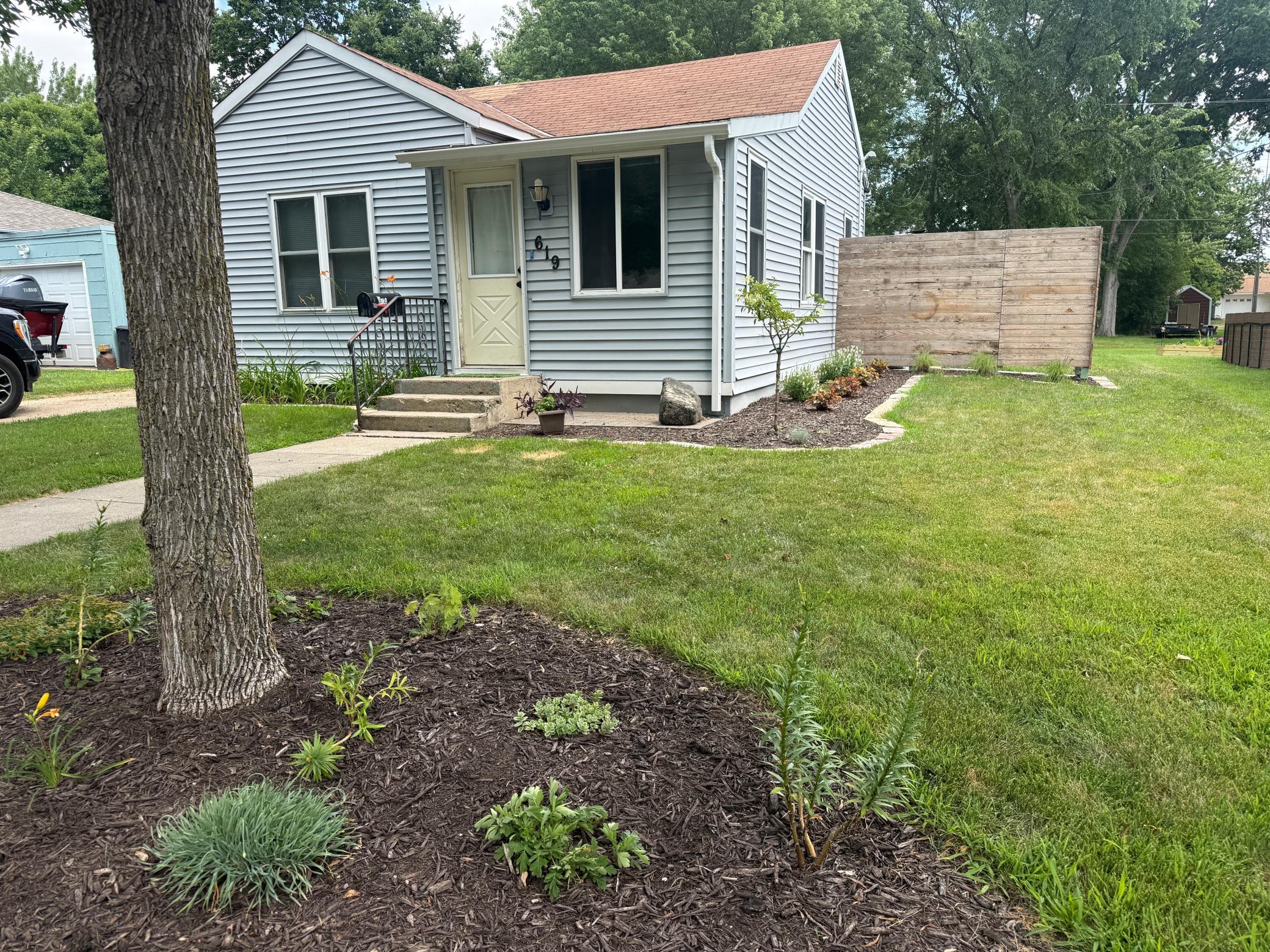 2nd image of 619 Washburne Ave, Paynesville, MN 56362 | MLS# 7115082