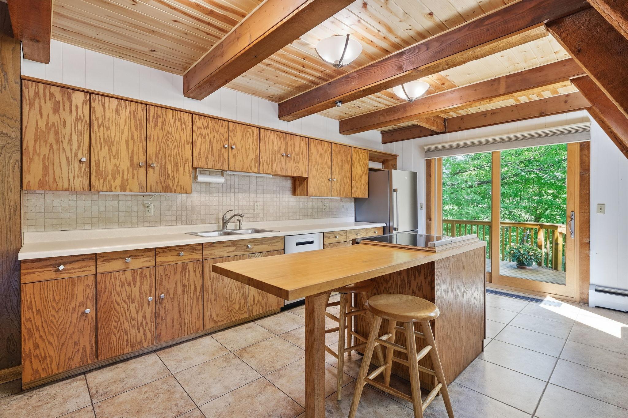 5th image of 420 Pleasant View Rd, Chanhassen, MN 55317 | MLS# 7115089