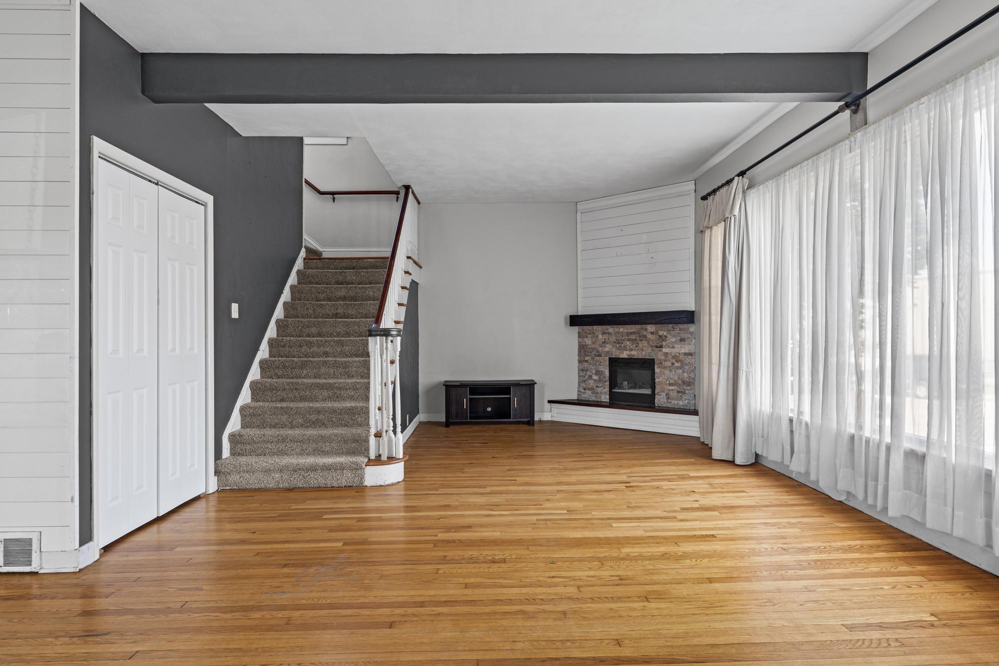 3rd image of 104 2Nd Ave Sw, Spring Grove, MN 55974 | MLS# 7115121