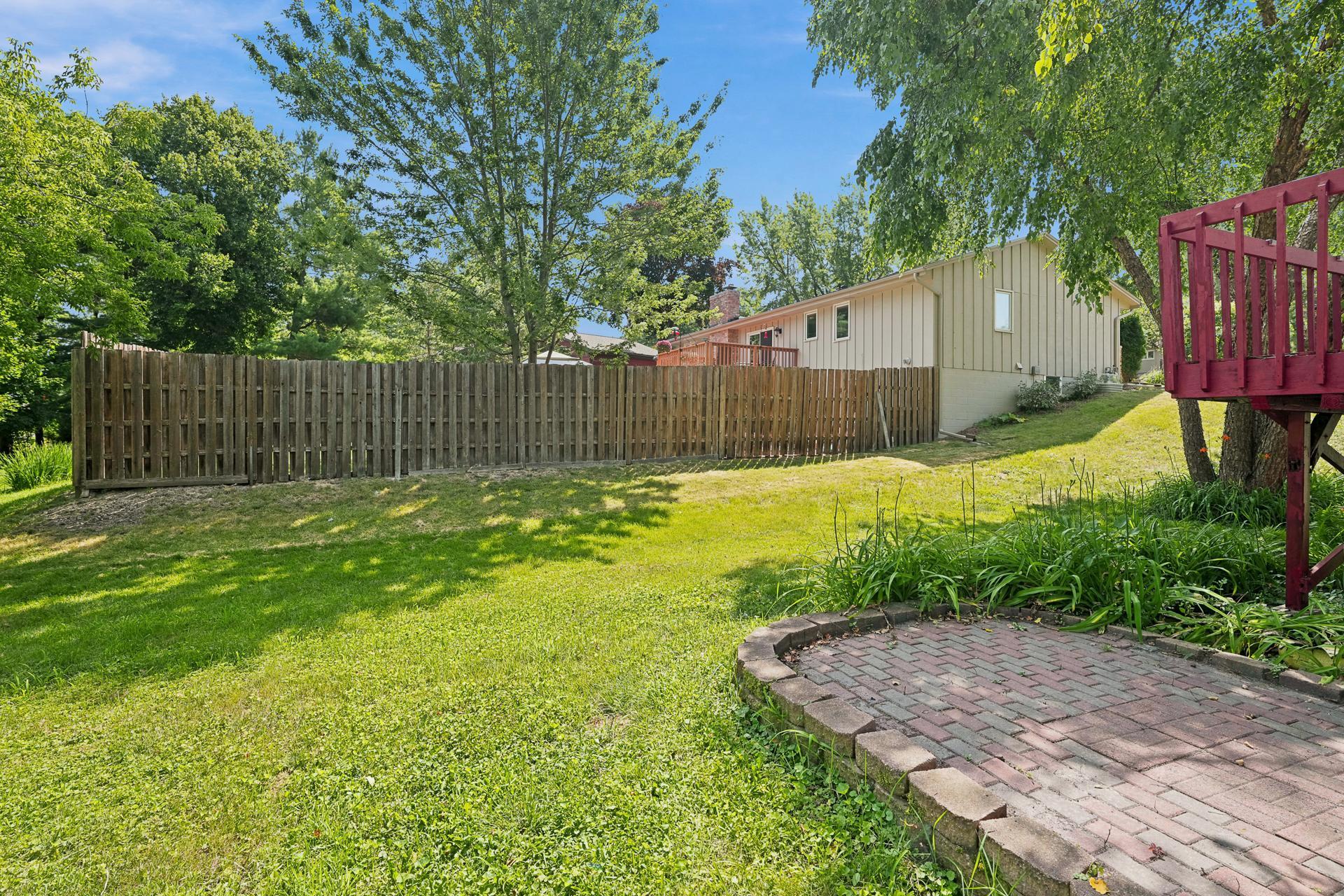 40th image of 9401 Briar Rd, Minneapolis, MN 55437 | MLS# 7115156