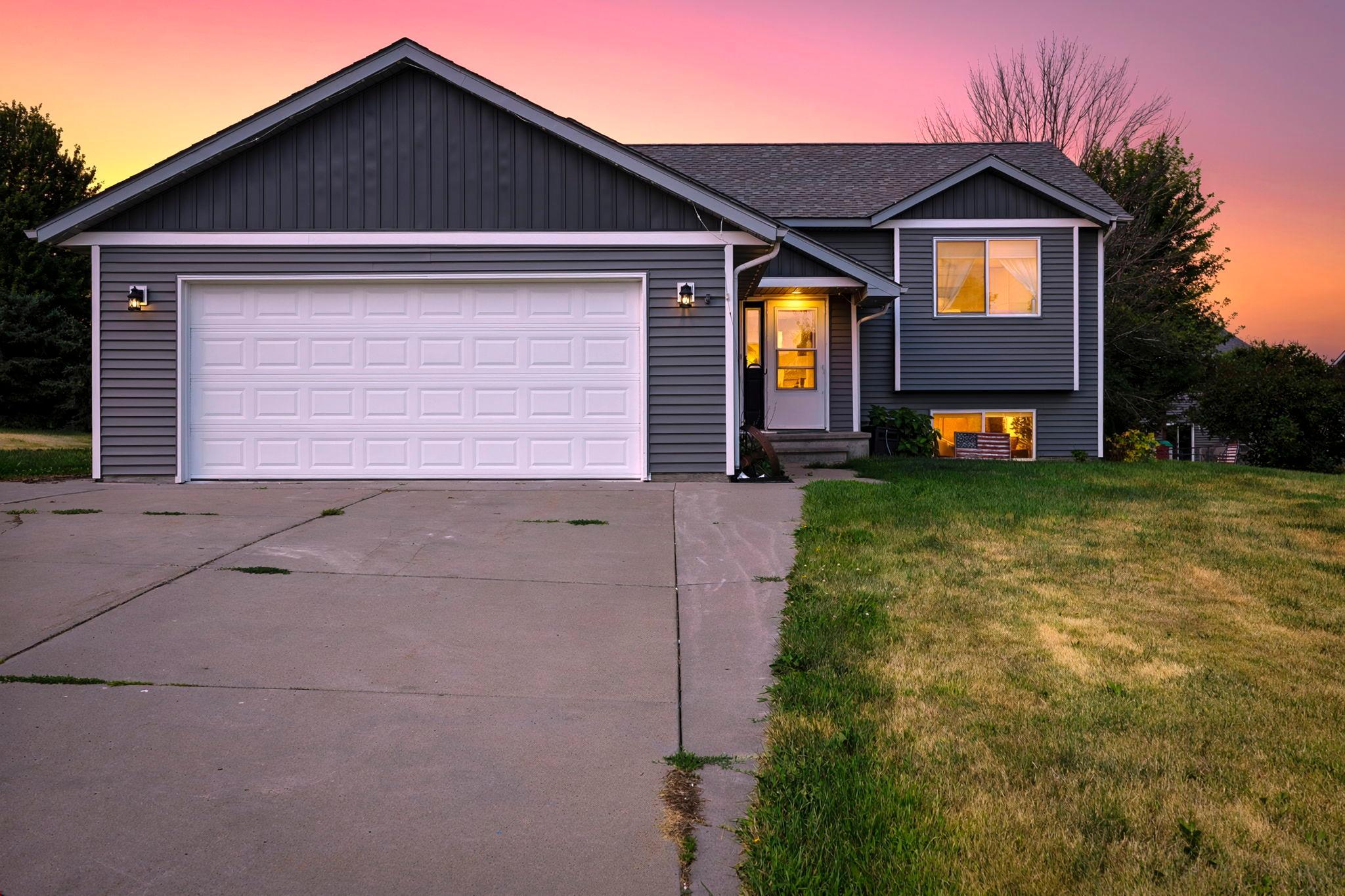 2nd image of 407 N 9th St, Goodhue, MN 55027 | MLS# 7115243