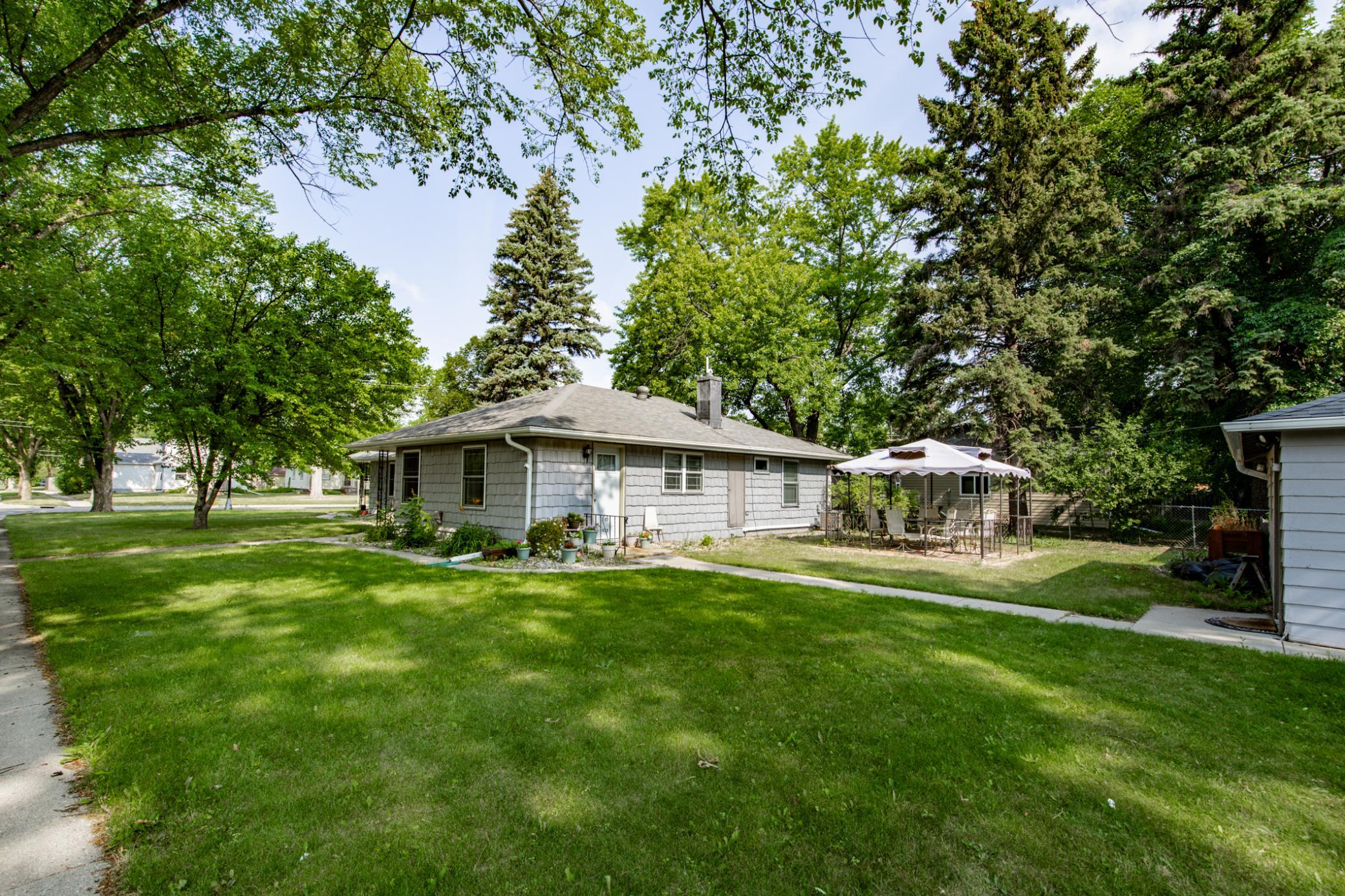 59th image of 1601 1603 Broadway N, Fargo, ND 58102 | MLS# 7115283