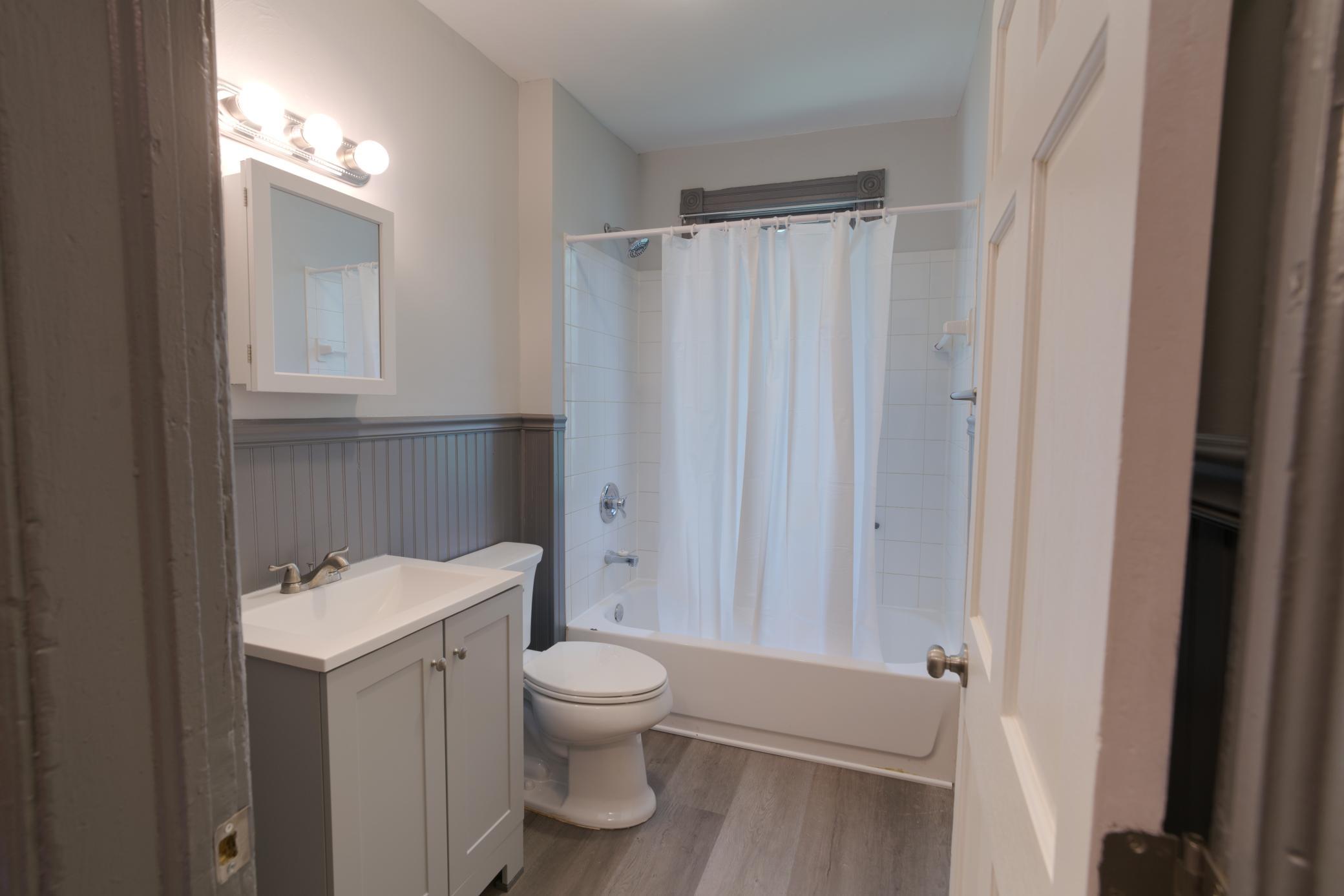 5th image of 141 York Ave, Saint Paul, MN 55117 | MLS# 7115296