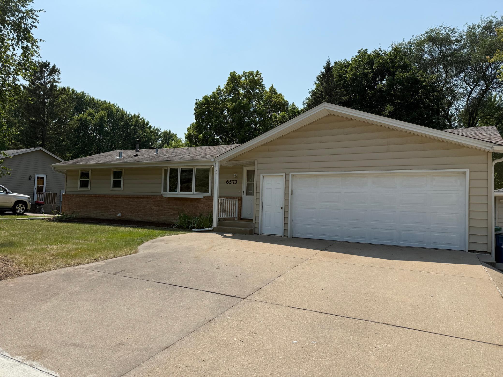 1st image of 6573 Berkshire Ln N, Maple Grove, MN 55311 | MLS# 7115312