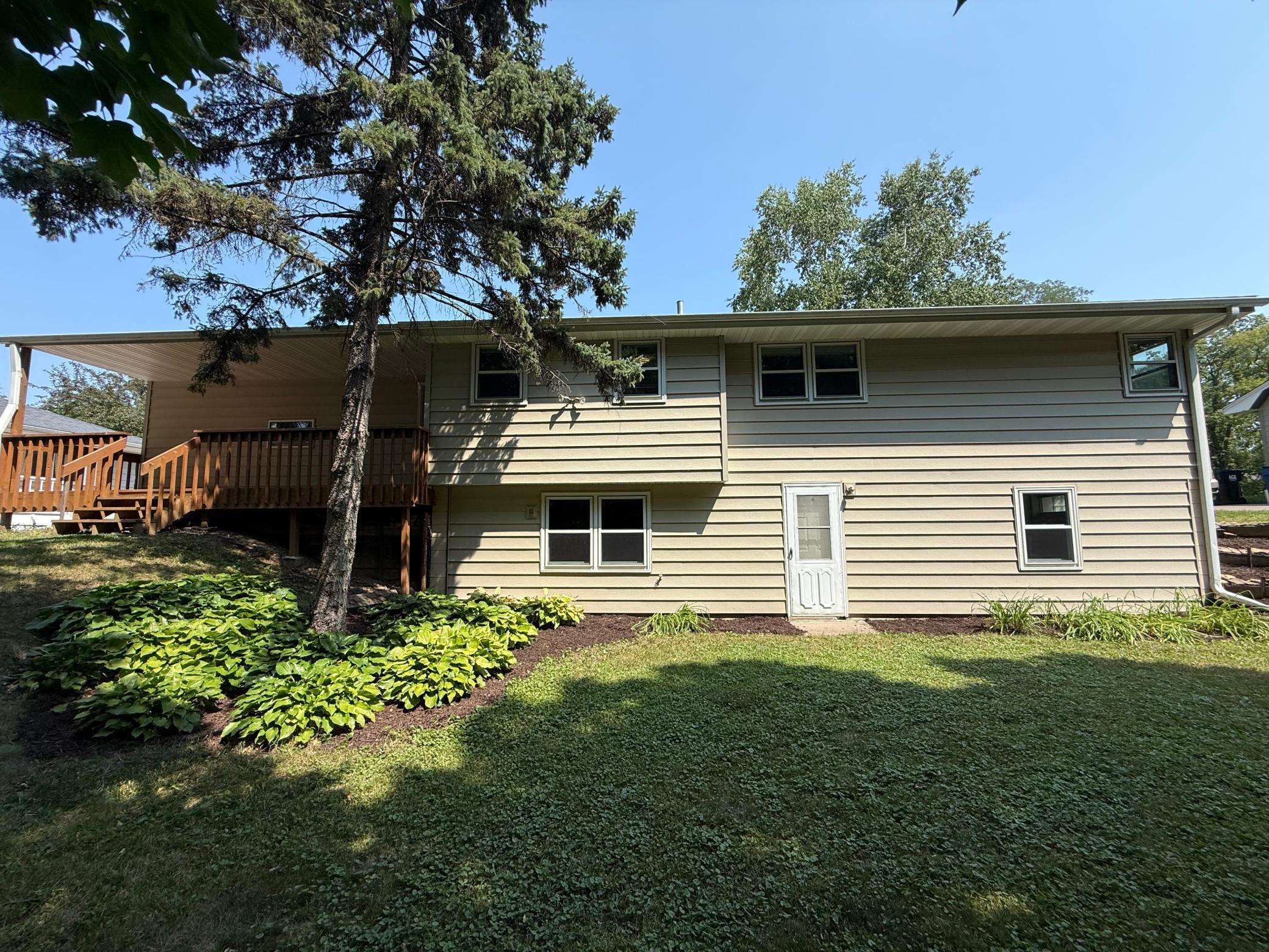 3rd image of 6573 Berkshire Ln N, Maple Grove, MN 55311 | MLS# 7115312