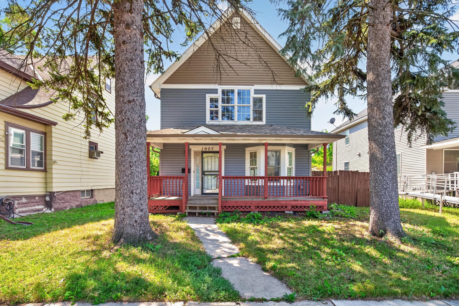 1st image of 1907 25th Ave N, Minneapolis, MN 55411 | MLS# 7115358