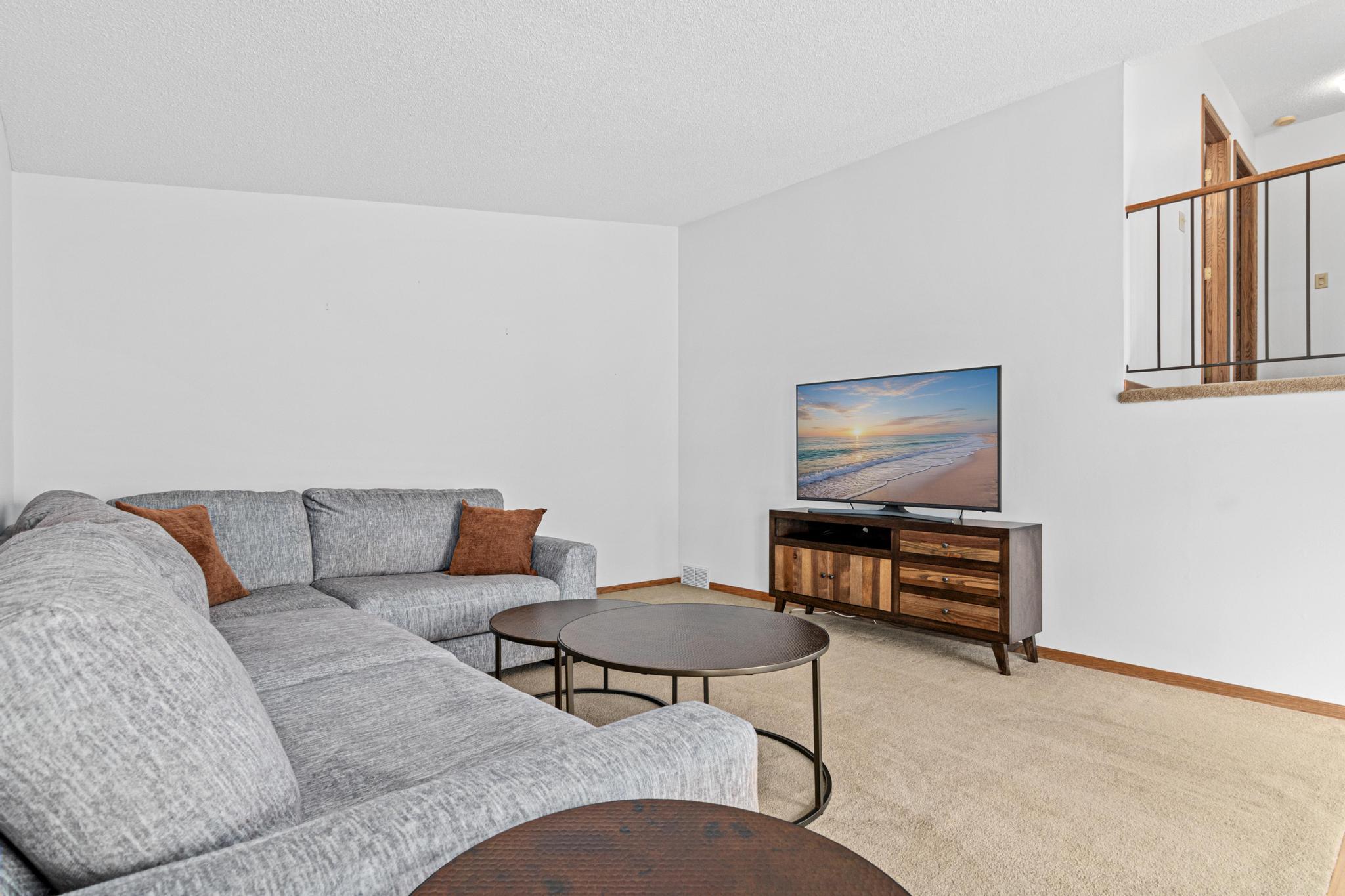 4th image of 8574 134Th St W, Saint Paul, MN 55124 | MLS# 7115393