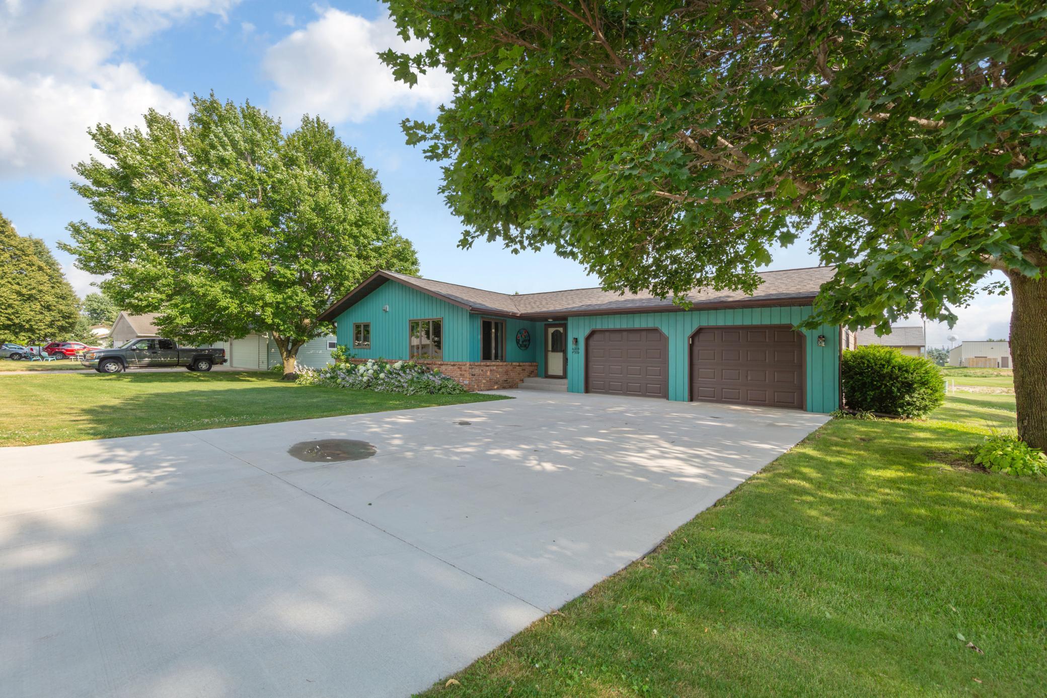 1st image of 400 Beverly St, Wanamingo, MN 55983 | MLS# 7115419
