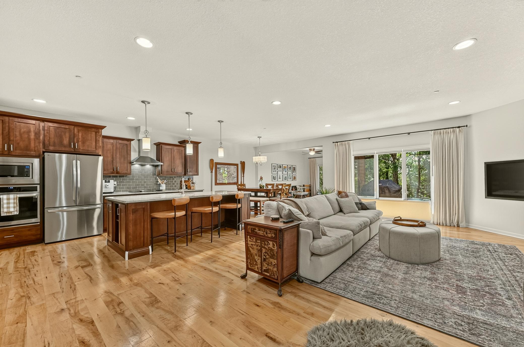 4th image of 558 Panorama Cir Nw, Rochester, MN 55901 | MLS# 7115514
