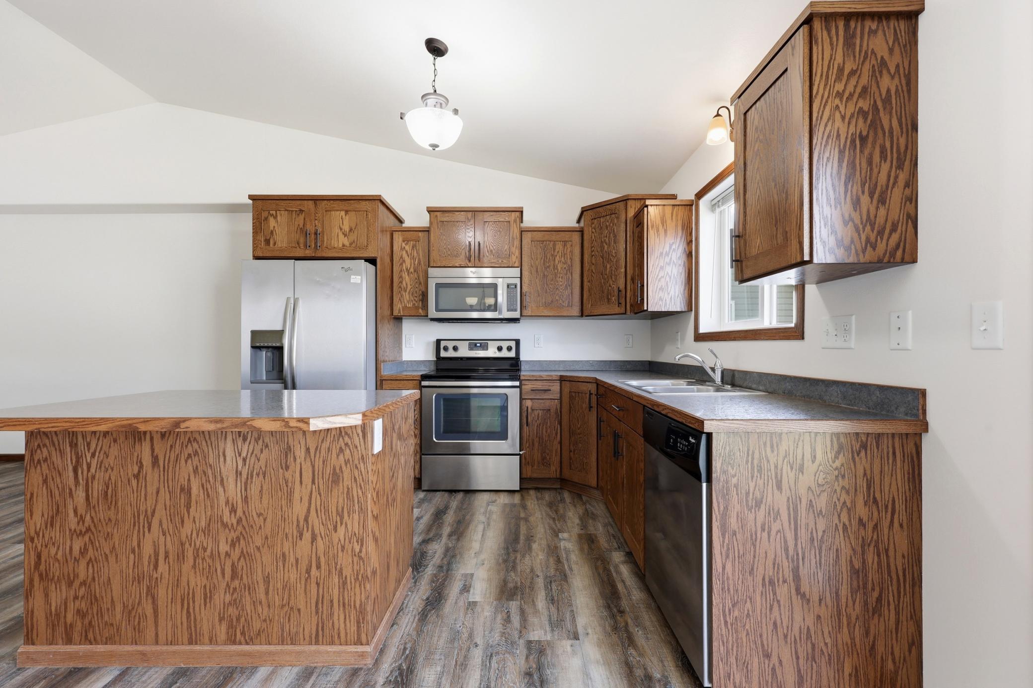 4th image of 1224 S Beach Wy, West Fargo, ND 58078 | MLS# 7115543