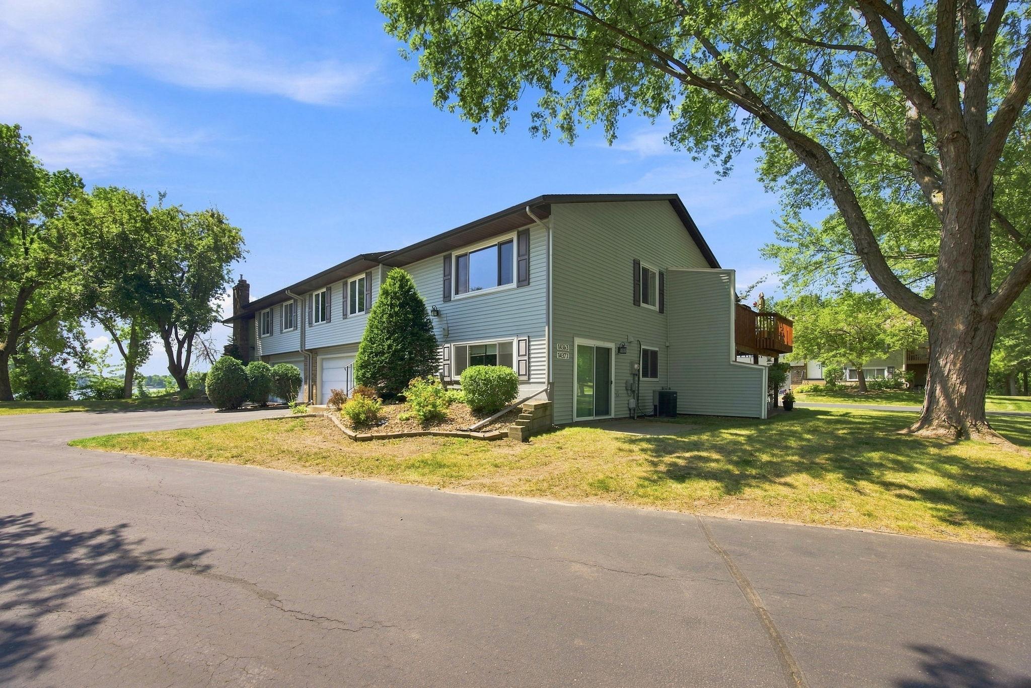 2nd image of 14363 91st Pl N, Maple Grove, MN 55369 | MLS# 7115549