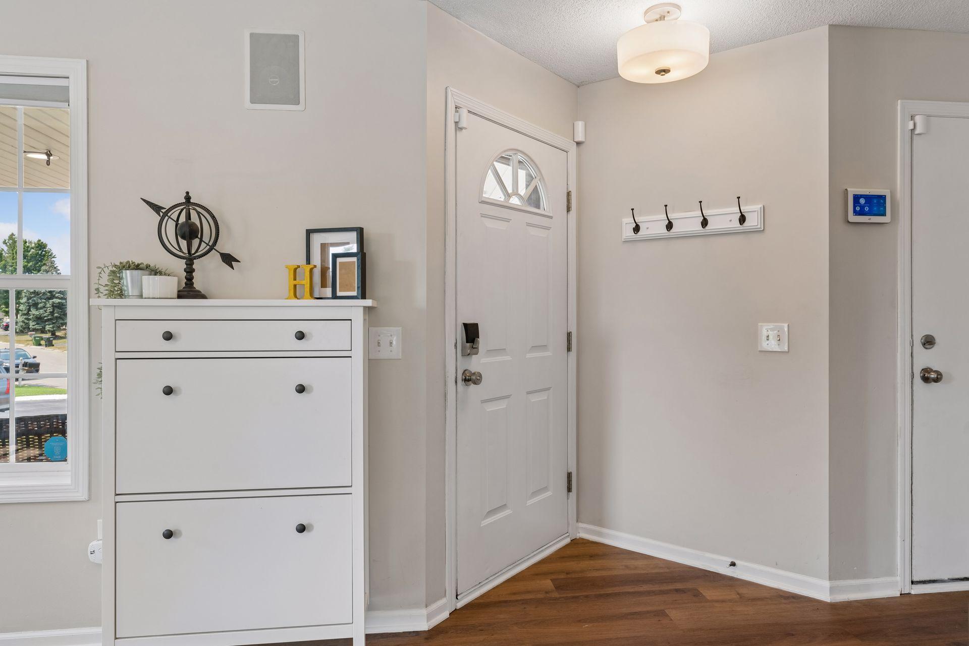 3rd image of 5909 92Nd Ave N, Brooklyn Park, MN 55443 | MLS# 7115585
