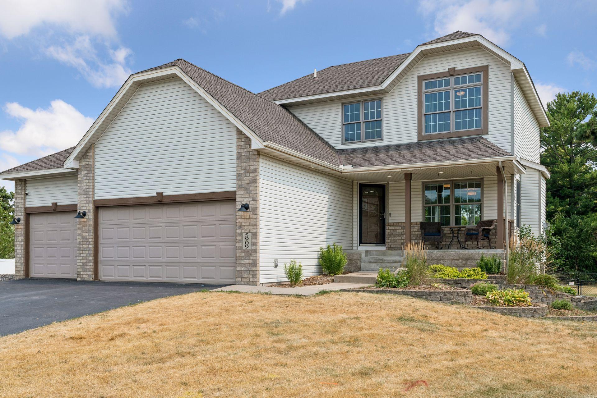 1st image of 5909 92nd Ave N, Brooklyn Park, MN 55443 | MLS# 7115585