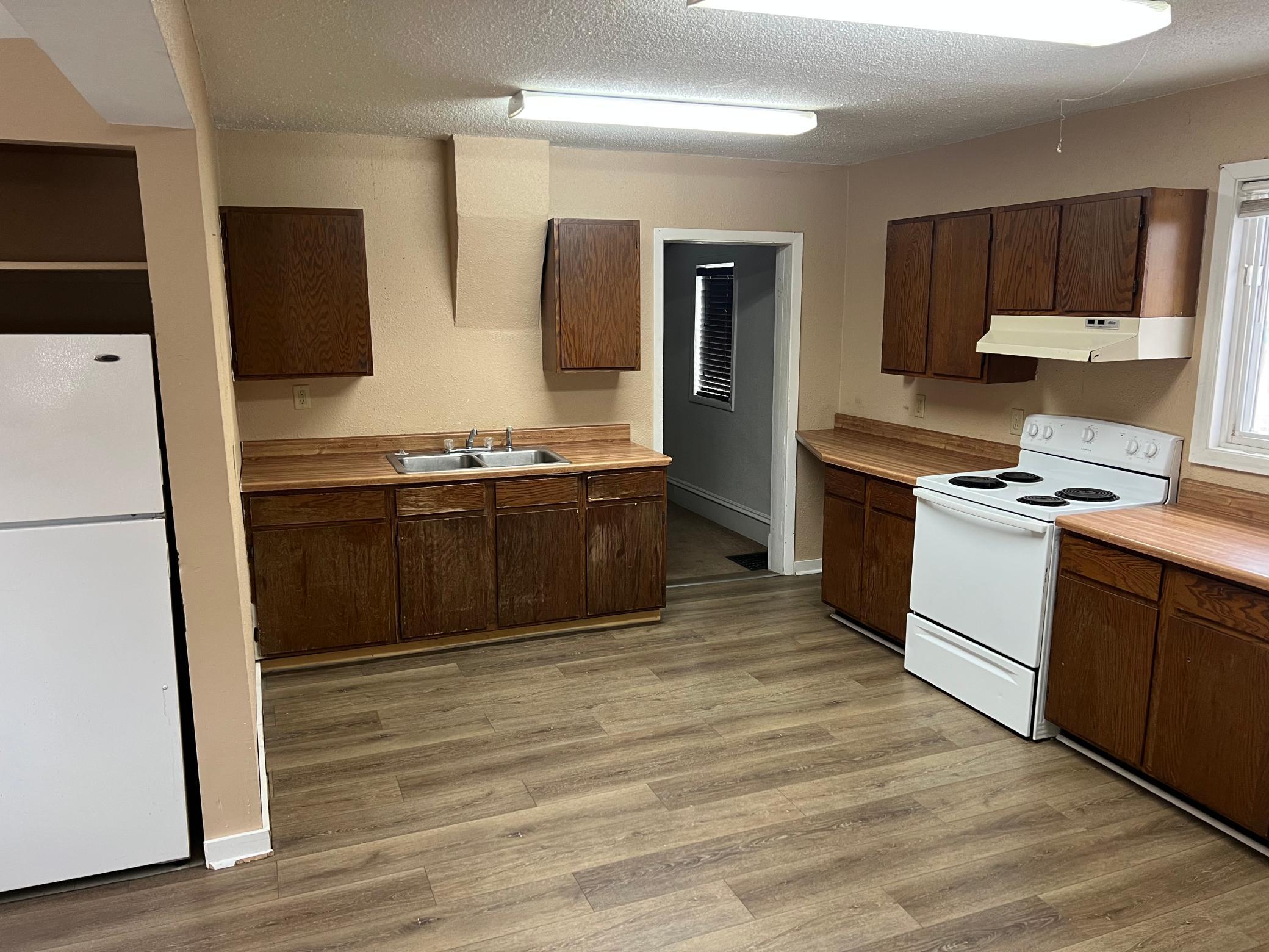2nd image of 119 12th St Nw, Bemidji, MN 56601 | MLS# 7115592