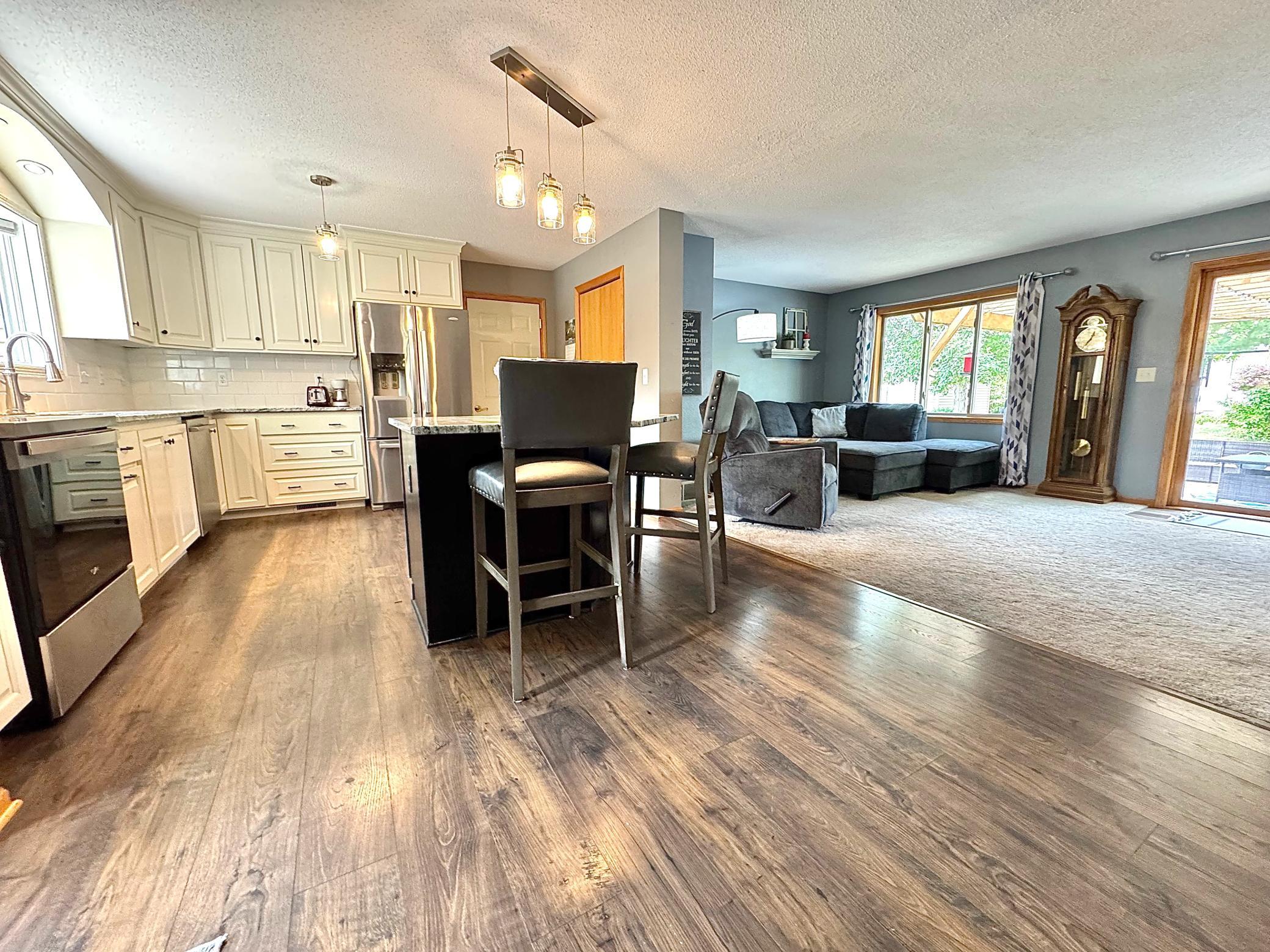 5th image of 702 S Saratoga St, Marshall, MN 56258 | MLS# 7115596