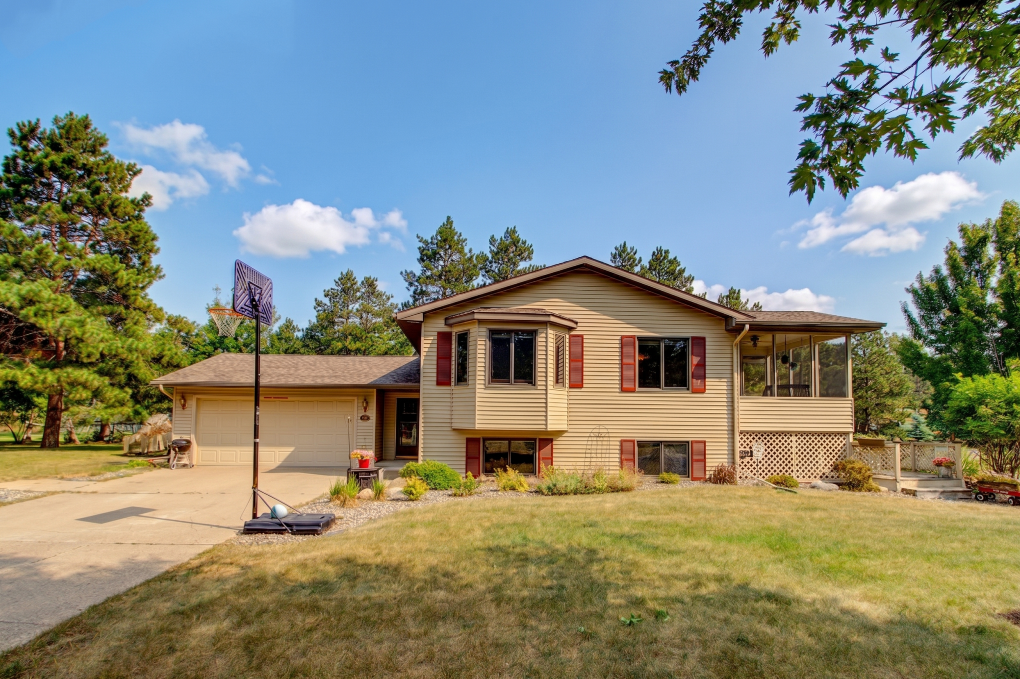 1st image of 903 North St E, Park Rapids, MN 56470 | MLS# 7115625