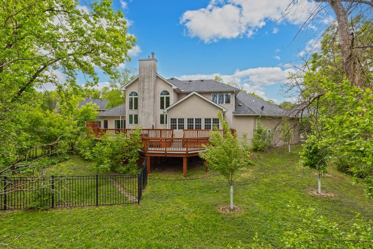 2nd image of 26335 Peach Cir, Excelsior, MN 55331 | MLS# 7115637