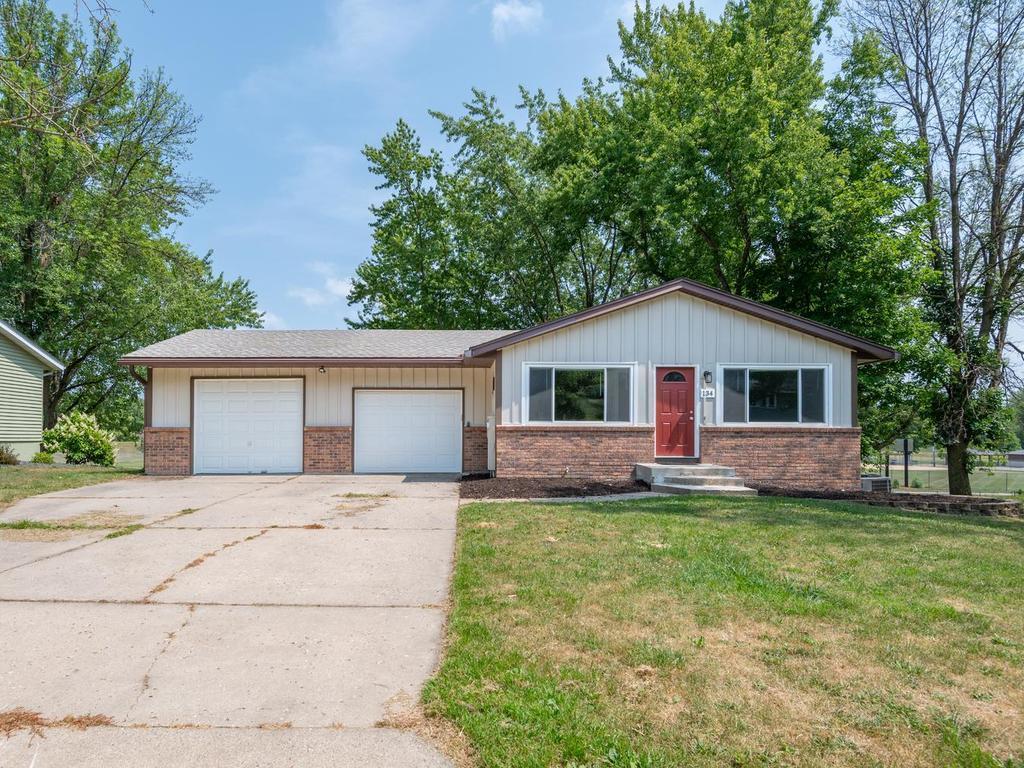 1st image of 134 7th Ave Nw, Lonsdale, MN 55046 | MLS# 7115657