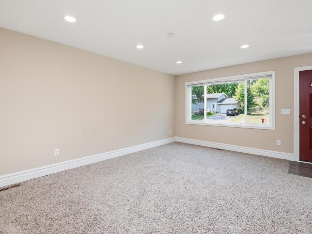 4th image of 134 7Th Ave Nw, Lonsdale, MN 55046 | MLS# 7115657
