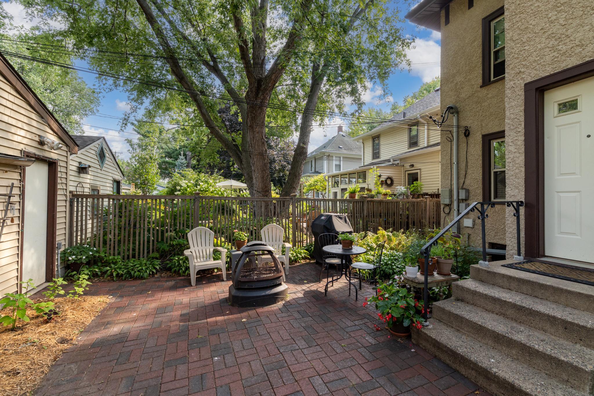 2nd image of 3301 Garfield Ave, Minneapolis, MN 55408