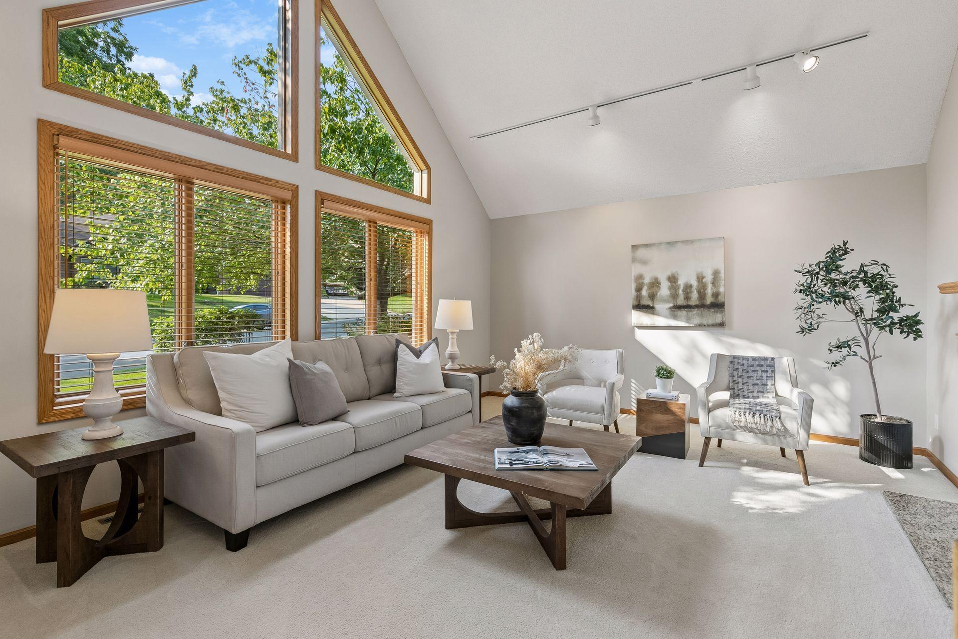 3rd image of 13645 Georgia Dr, Saint Paul, MN 55124 | MLS# 7115738