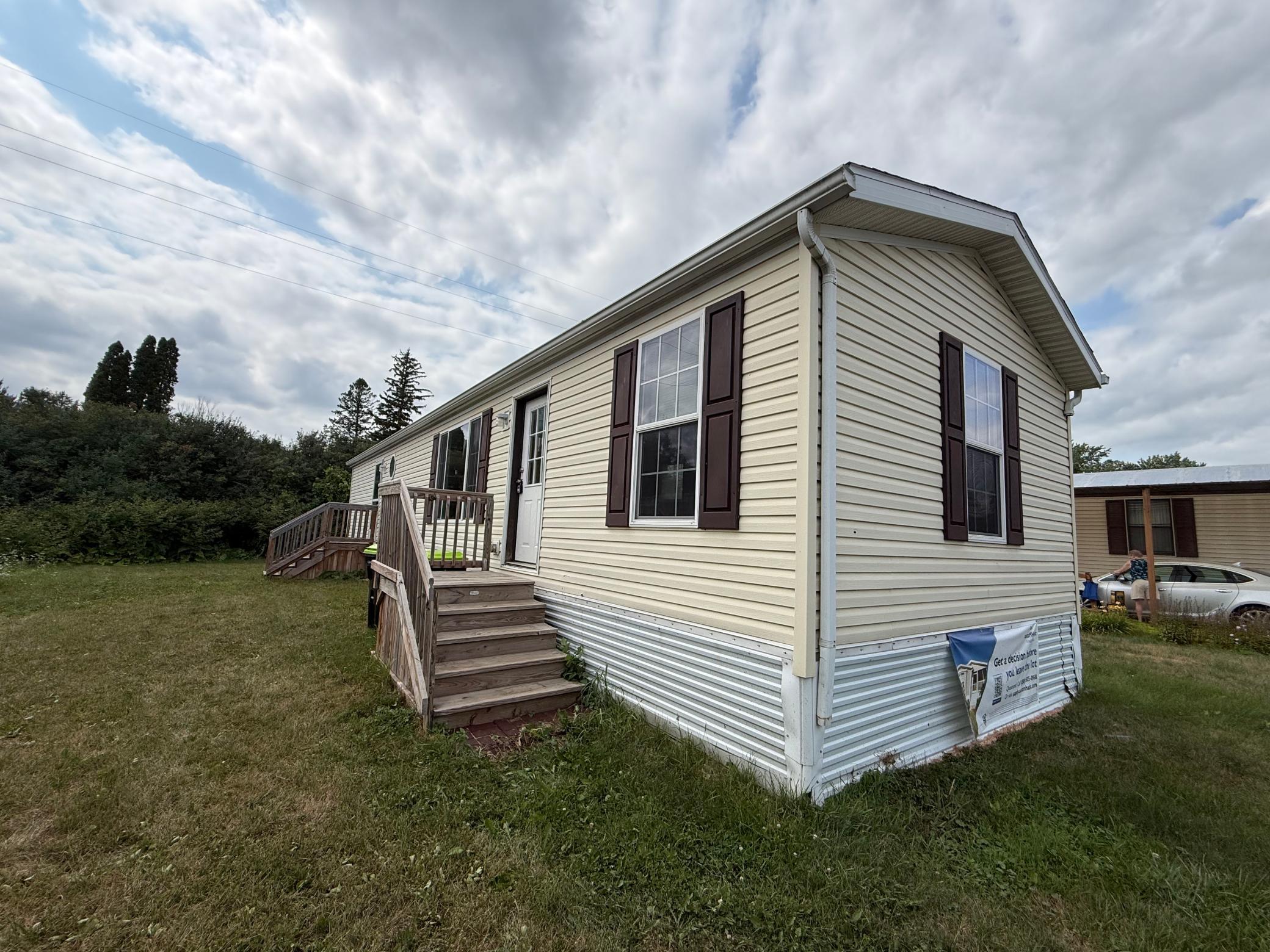 2nd image of 15 Raasch Rnch, Zumbrota, MN 55992 | MLS# 7115777