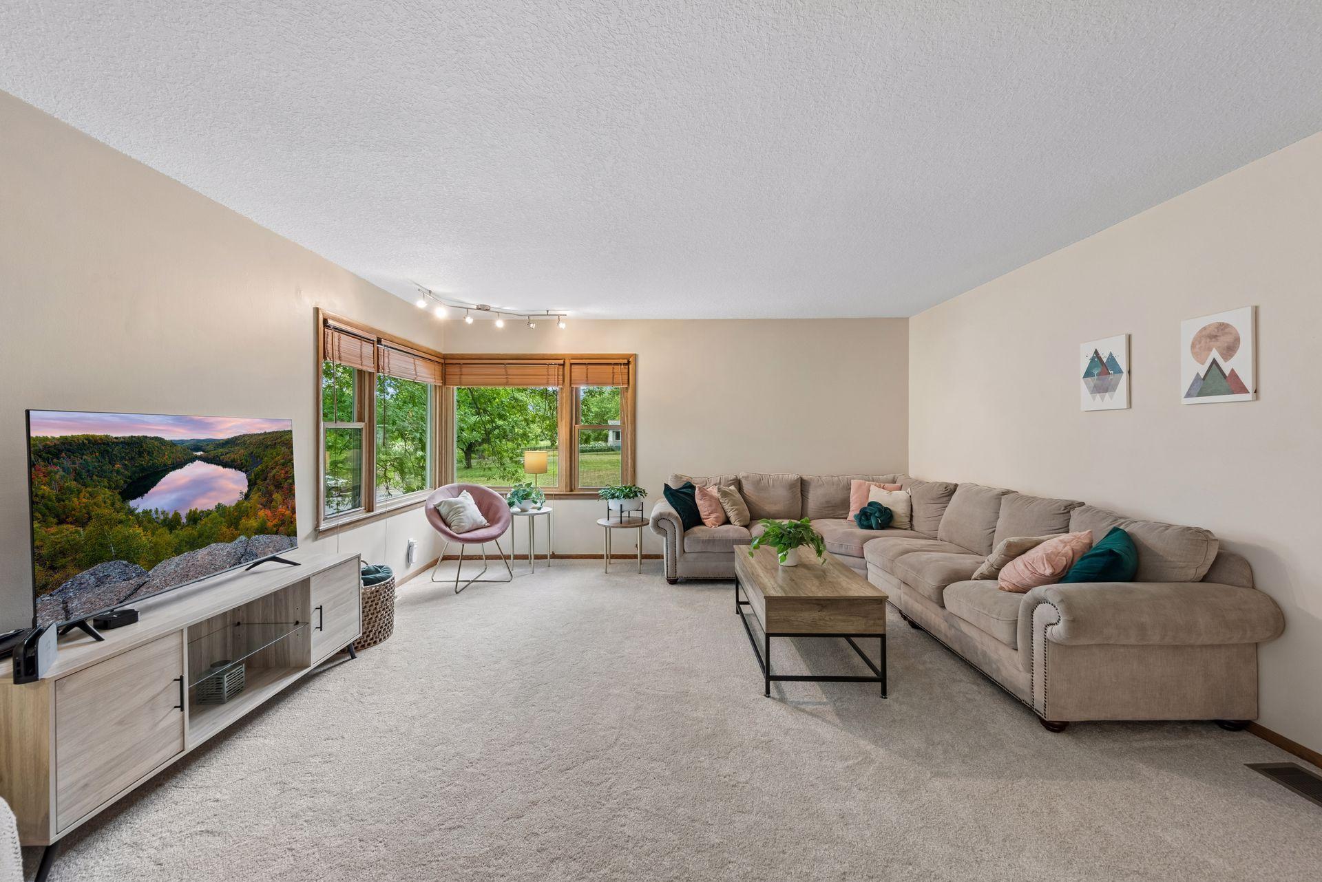 5th image of 1643 Millwood Ave, Saint Paul, MN 55113 | MLS# 7115781