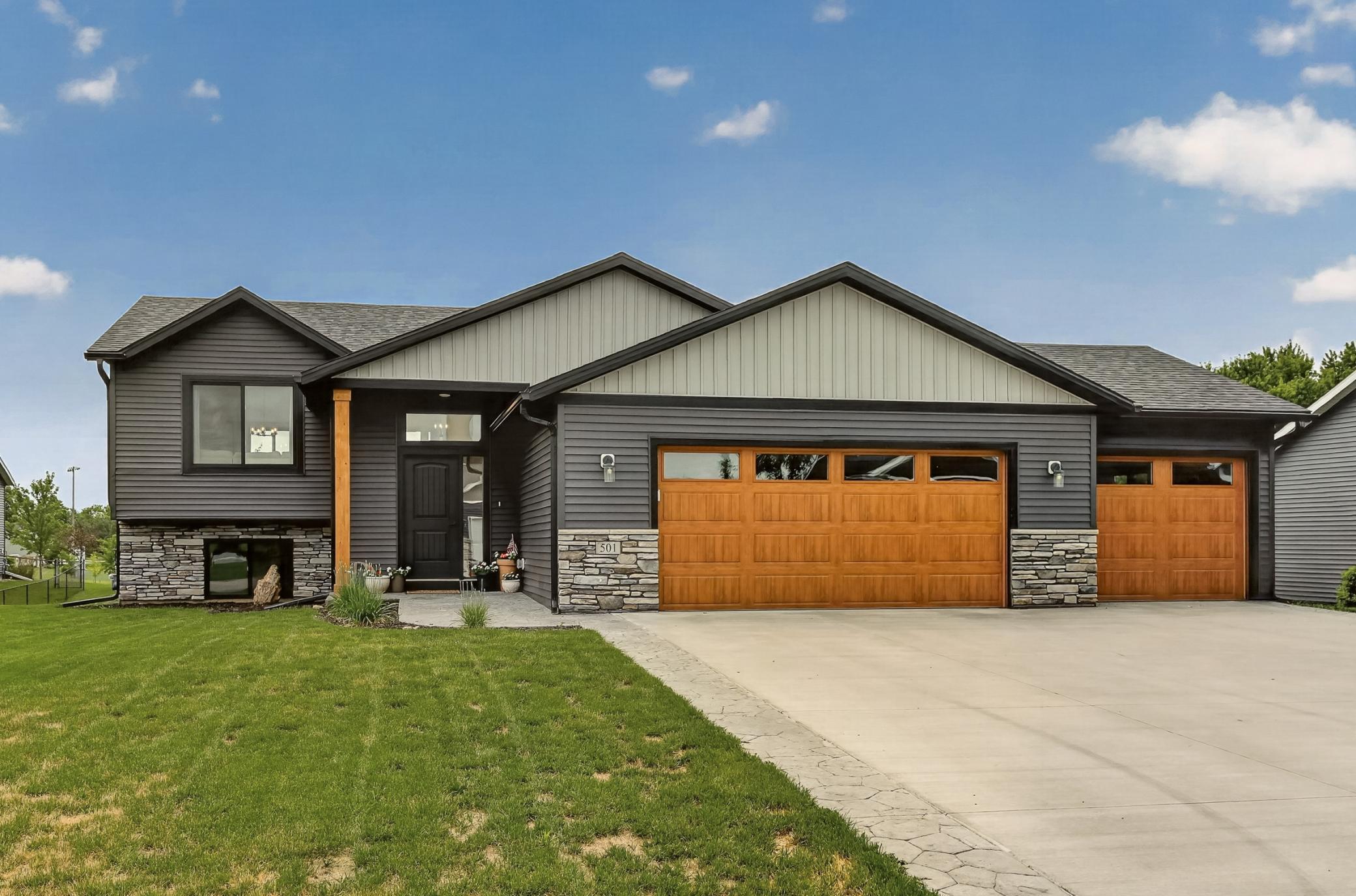 1st image of 501 10th St W, Mantorville, MN 55955 | MLS# 7115786