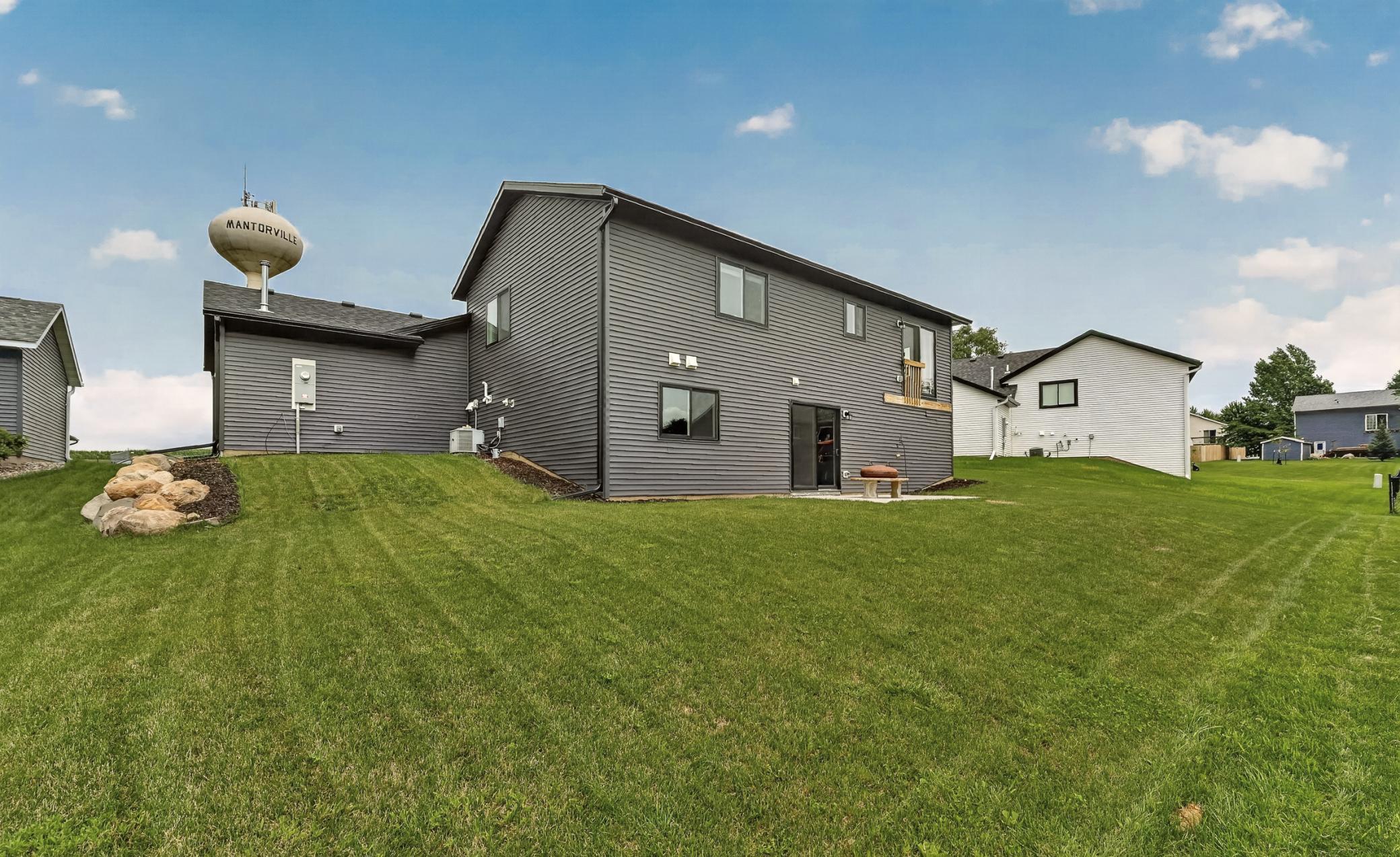 2nd image of 501 10th St W, Mantorville, MN 55955 | MLS# 7115786