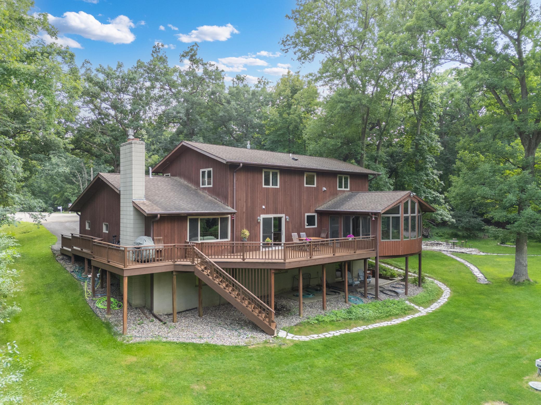 3rd image of 2901 Bambi Ct Sw, Rochester, MN 55902 | MLS# 7115882