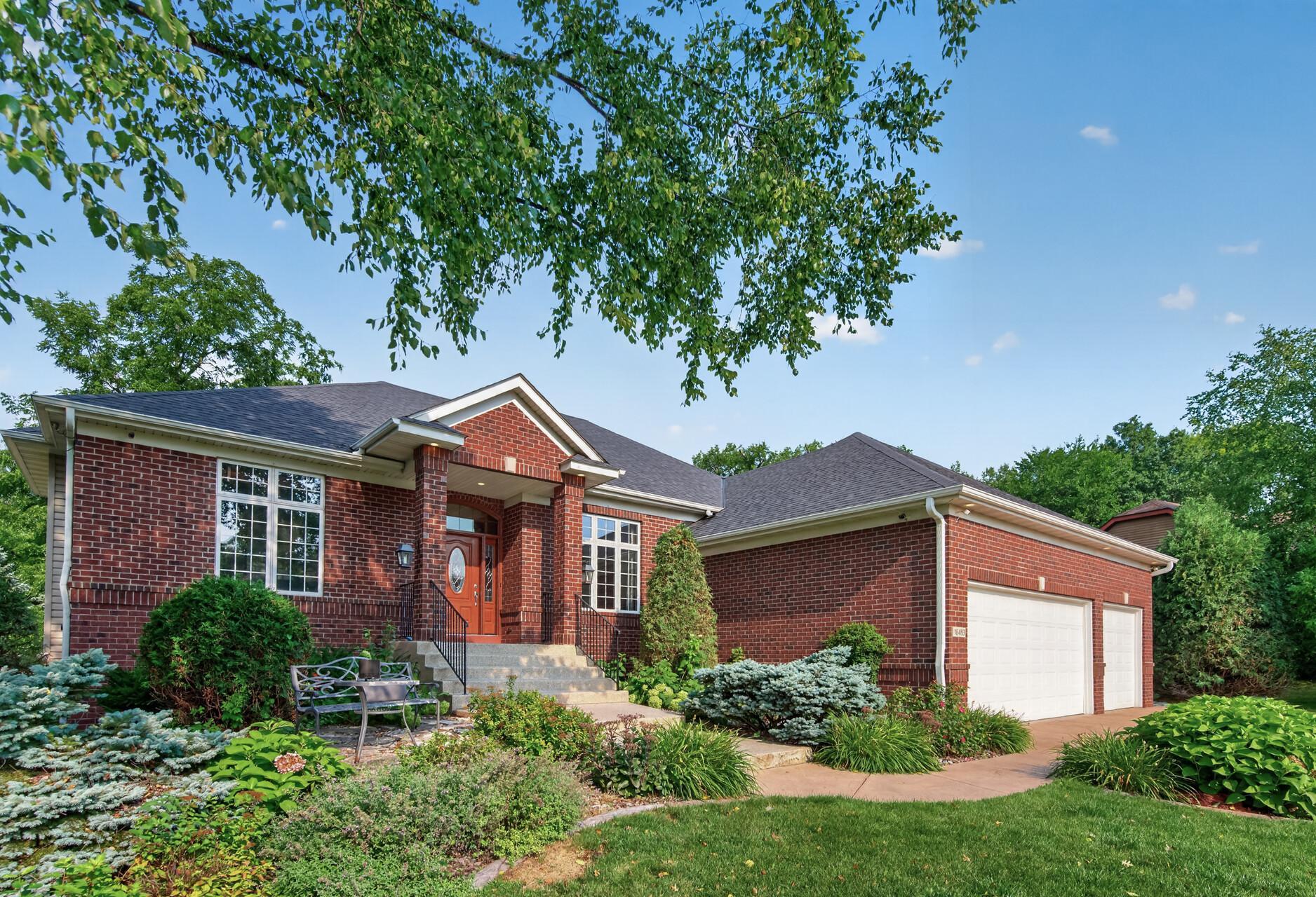 2nd image of 18483 Jaeger Path, Lakeville, MN 55044 | MLS# 7115914