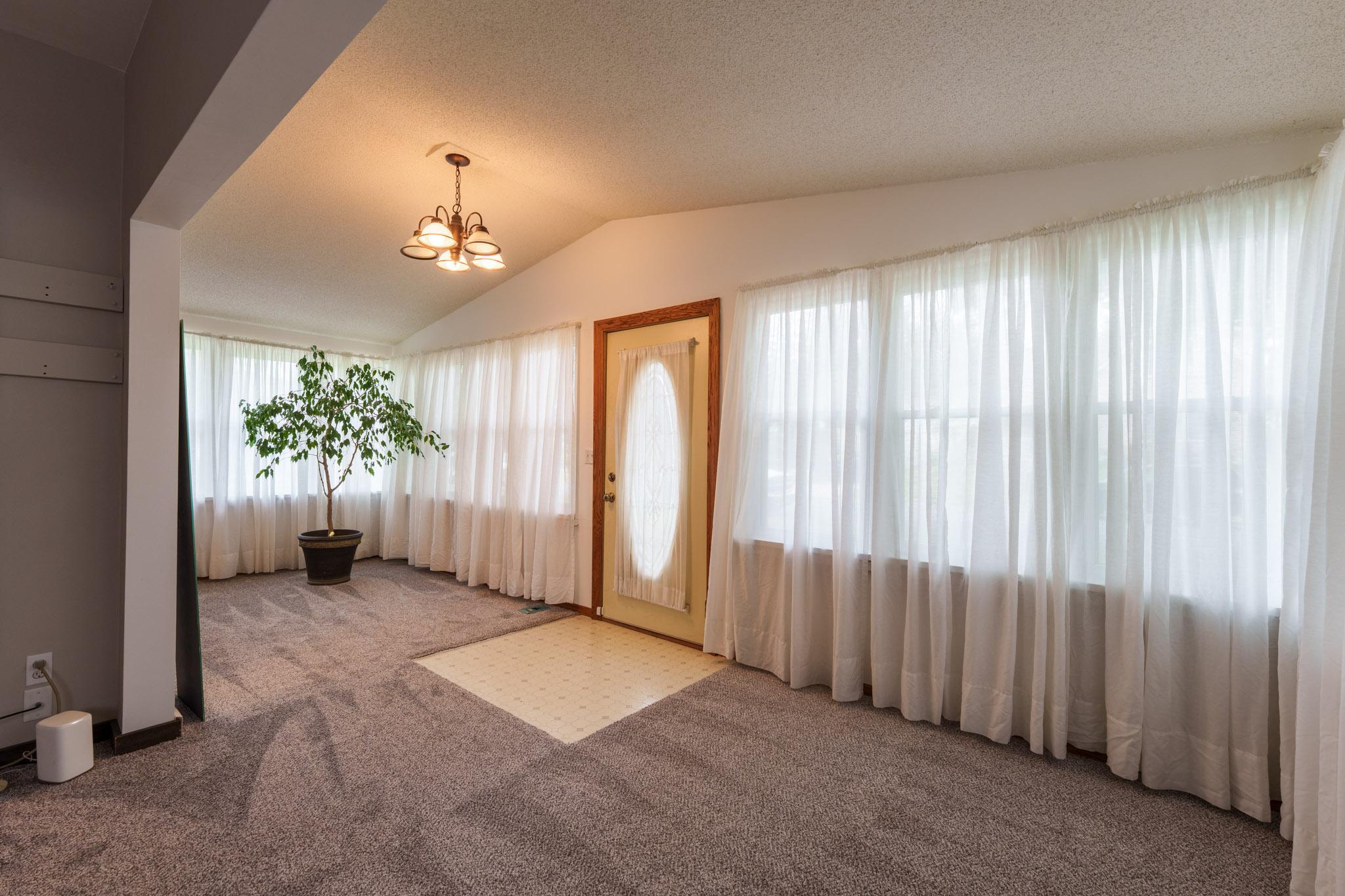 4th image of 424 16Th Ave N, South Saint Paul, MN 55075 | MLS# 7115938
