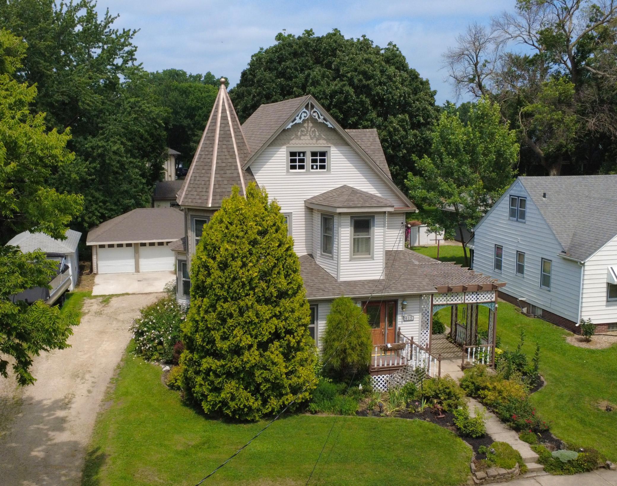 1st image of 415 E 4th St, Albert Lea, MN 56007 | MLS# 7115989