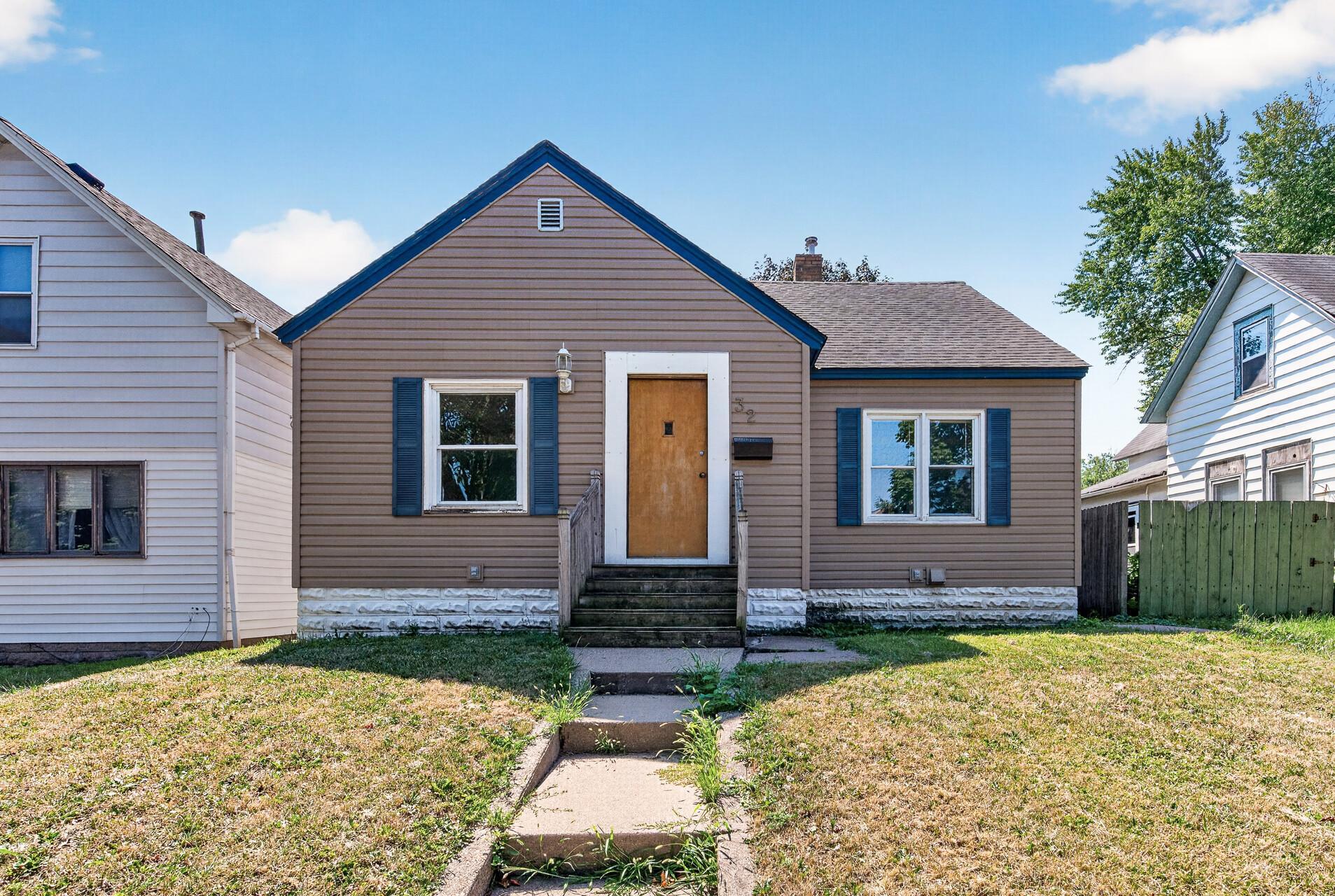2nd image of 32 Maryland Ave E, Saint Paul, MN 55117 | MLS# 7116001